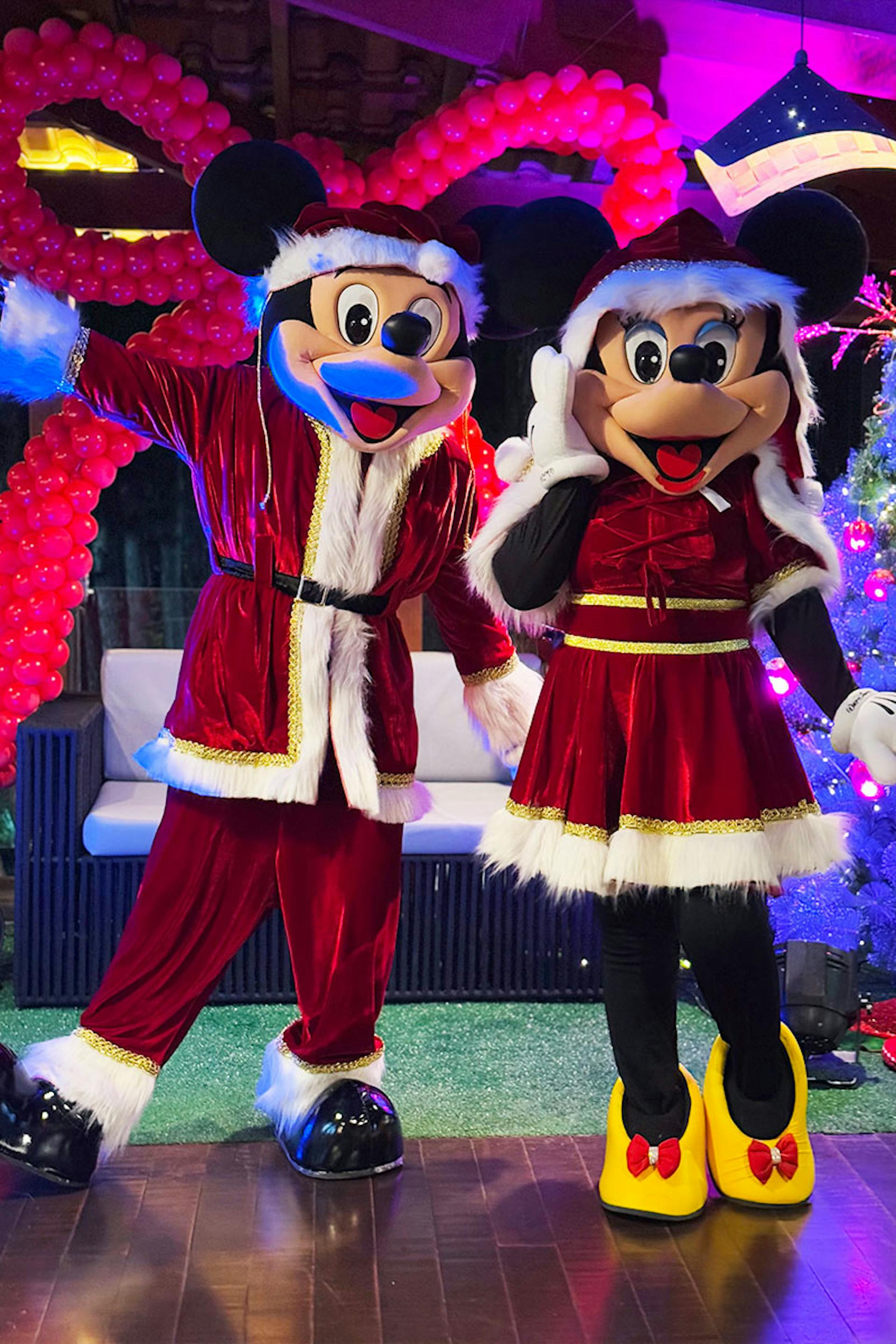 minnie e mickey fantasiados para o natal