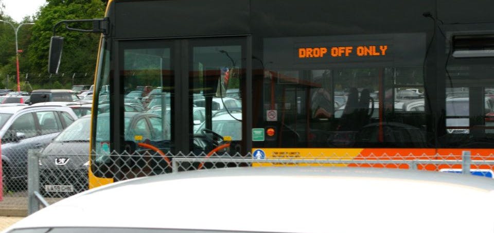 airport transfer bus