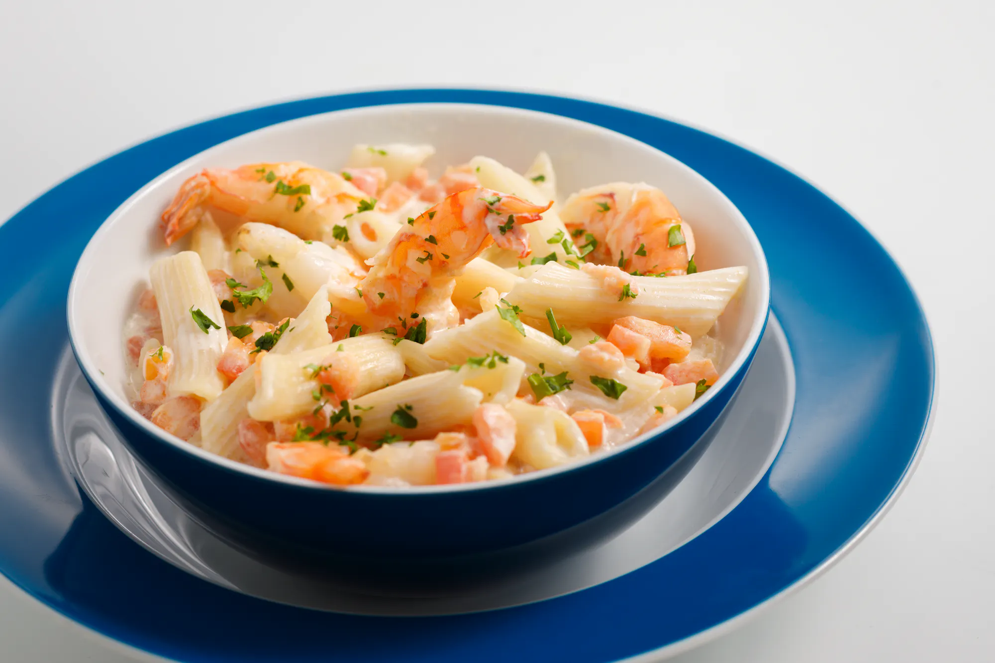 Penne con scampi e pomodoro