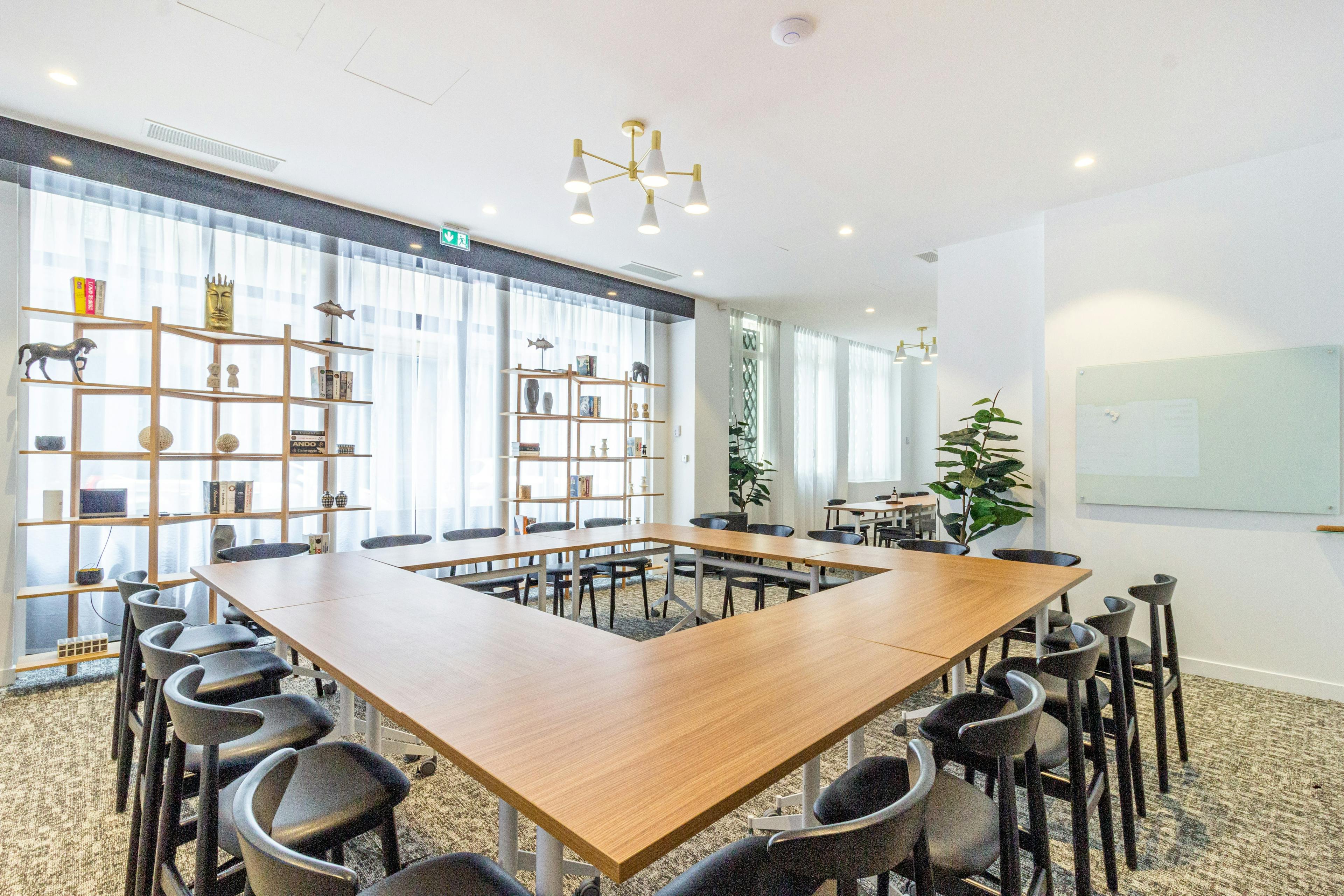 Expérience Room Salle de réunion Taitbout