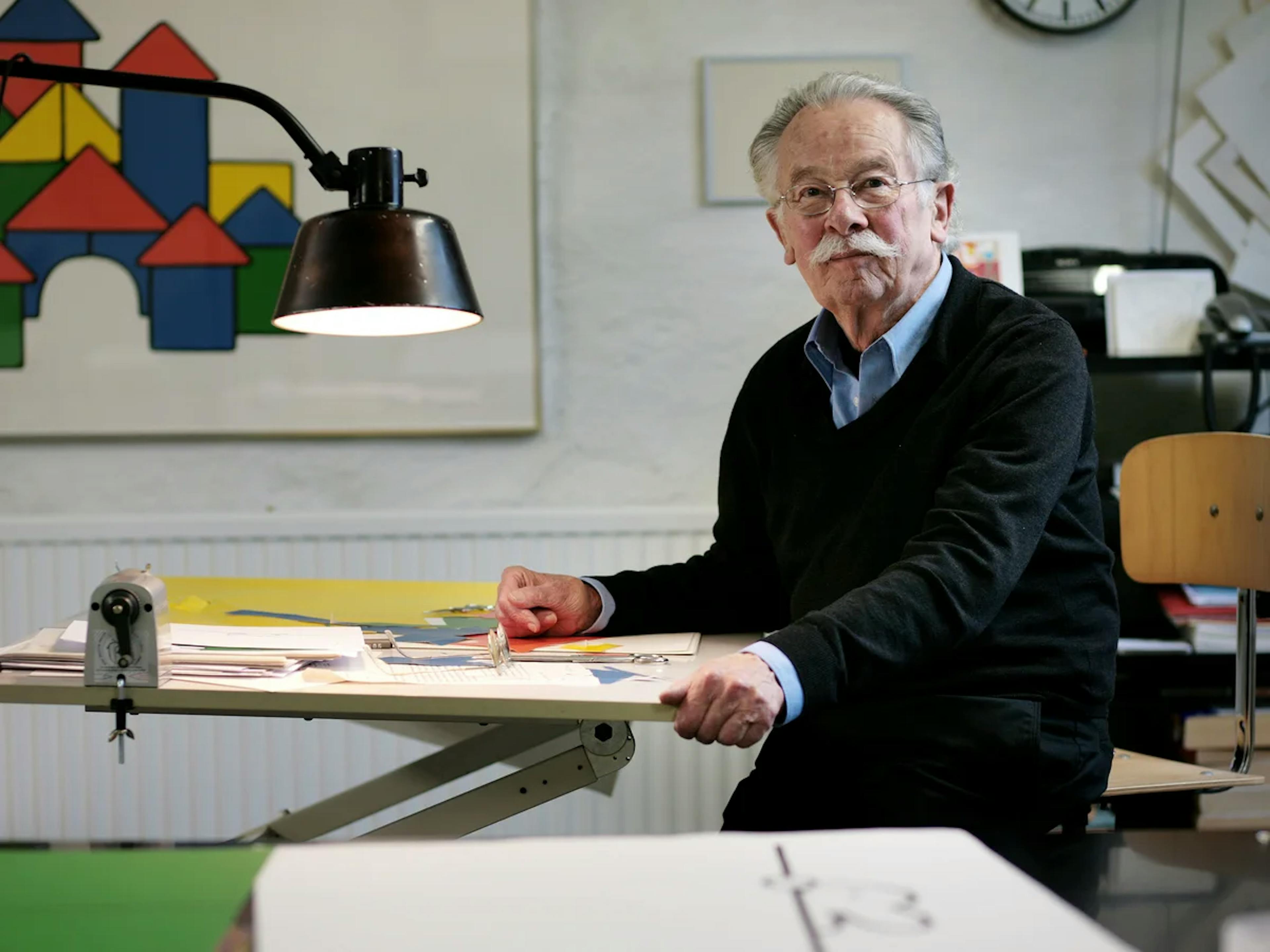 Learn about Dick Bruna's illustration methods for the Miffy series