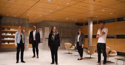 Ambassador of Iceland in Germany, María Erla Marelsdóttir (center) together with the panelists.