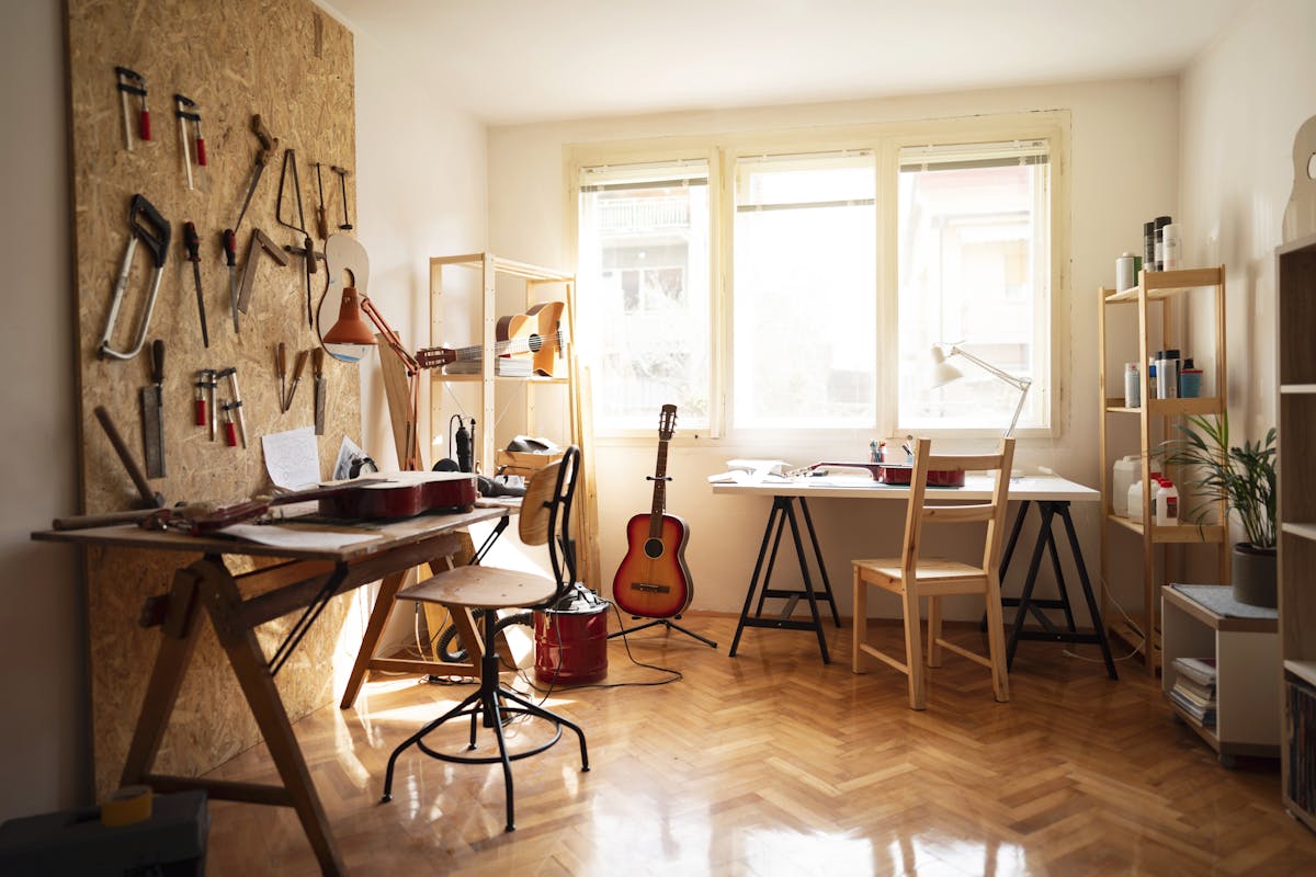Bright craft guitar studio