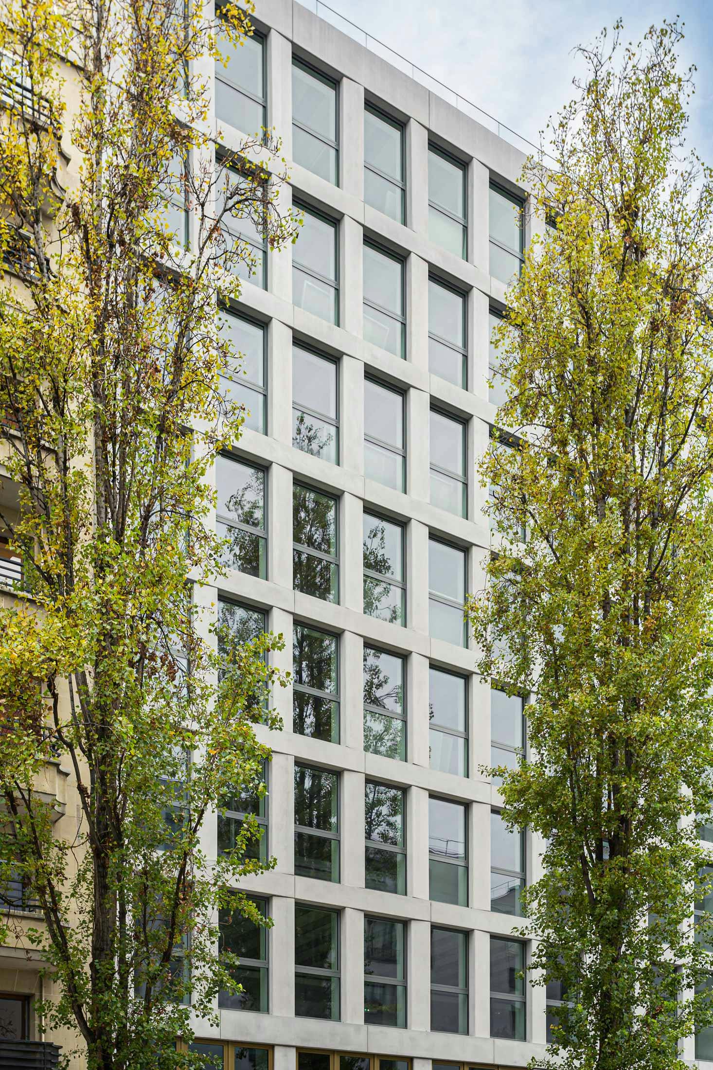 Saussure : réhabilitation d'un immeuble de bureaux à Paris 17ème, France