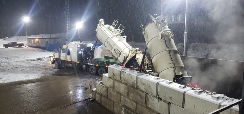 Peaceland vac trucks unloading