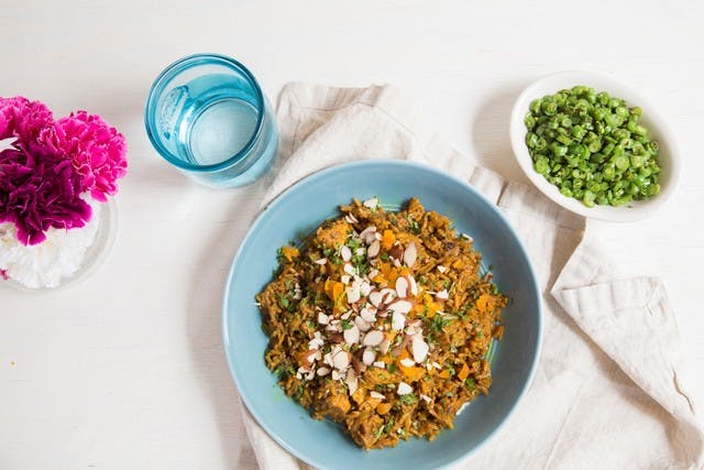 Chef Asha Gomez's Weeknight Fancy Chicken and Green Bean Verraka