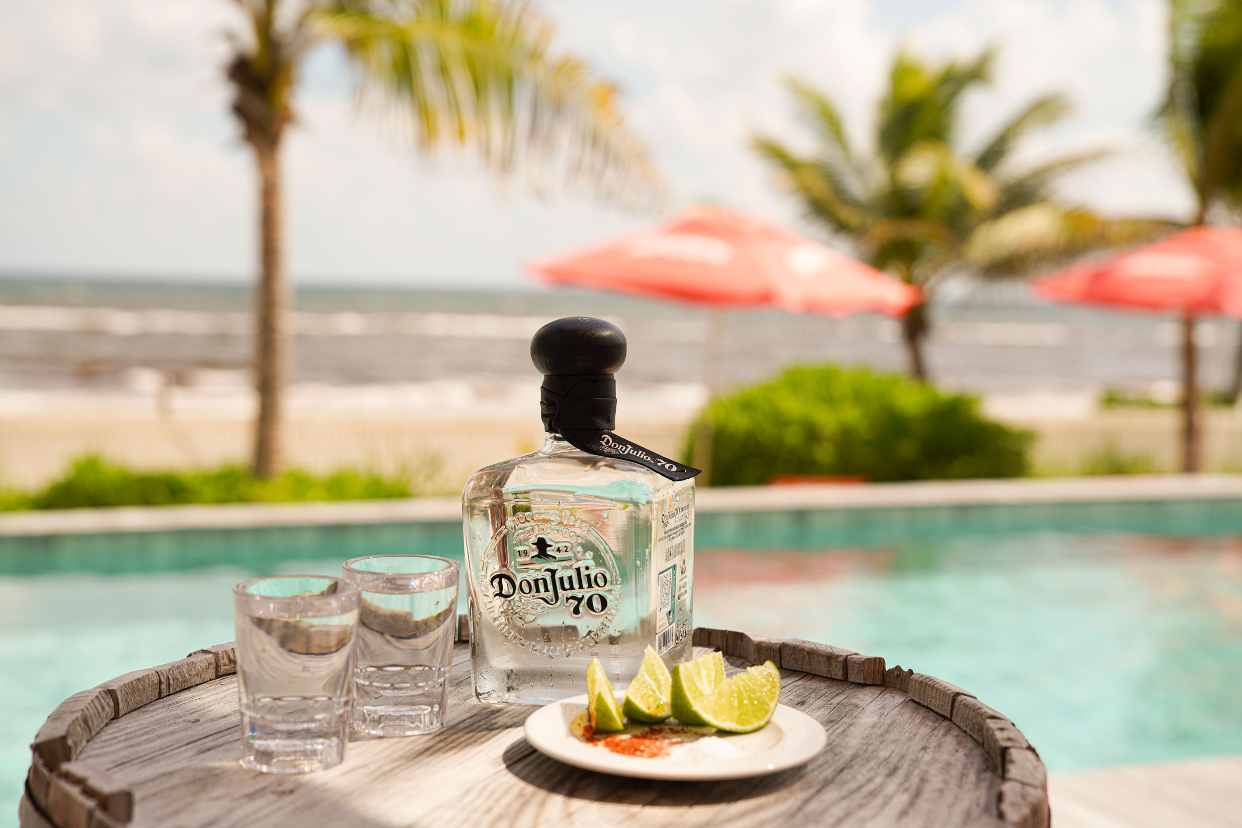 Food and drinks at Penélope Beach Club