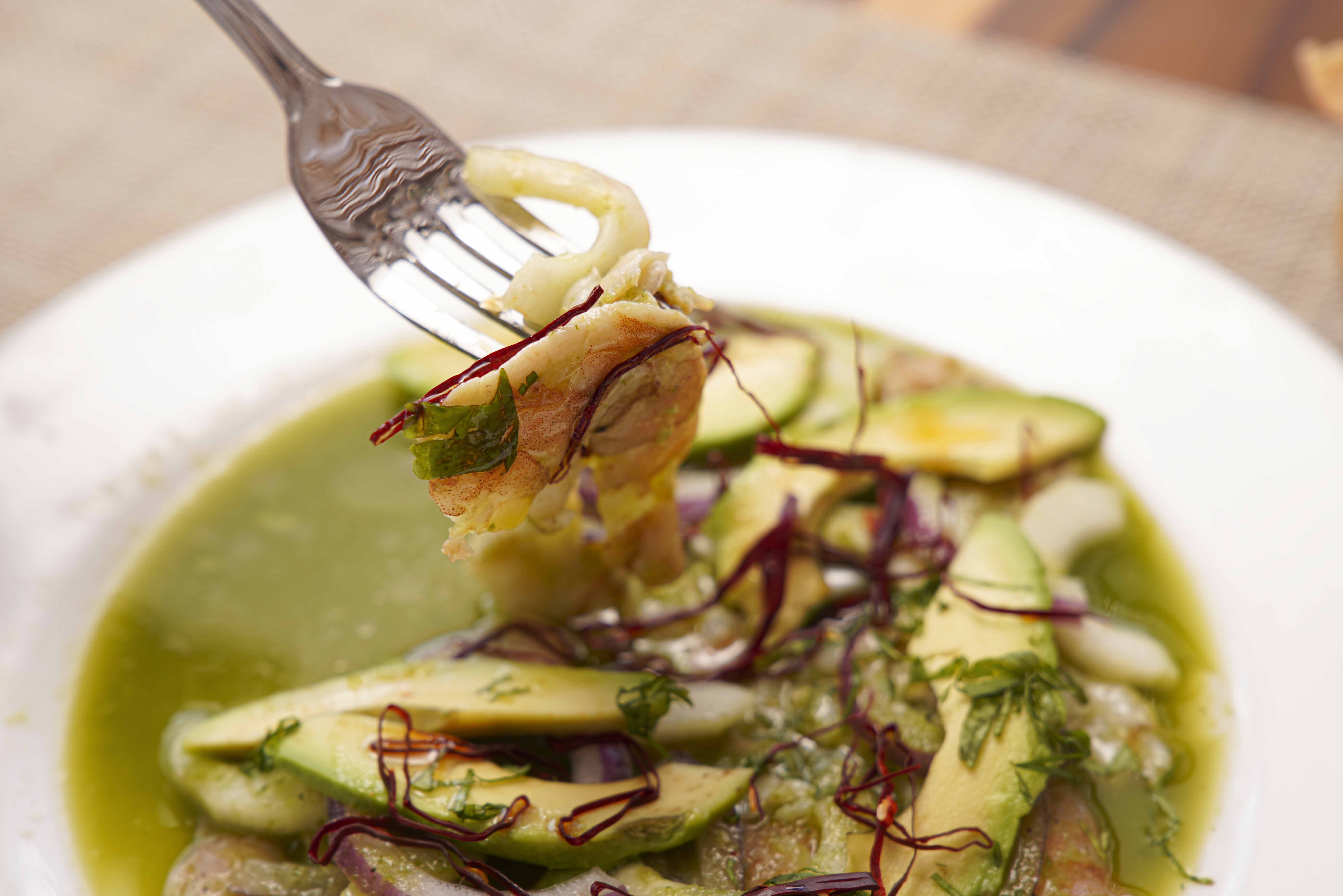 Food and drinks at Penélope Beach Club