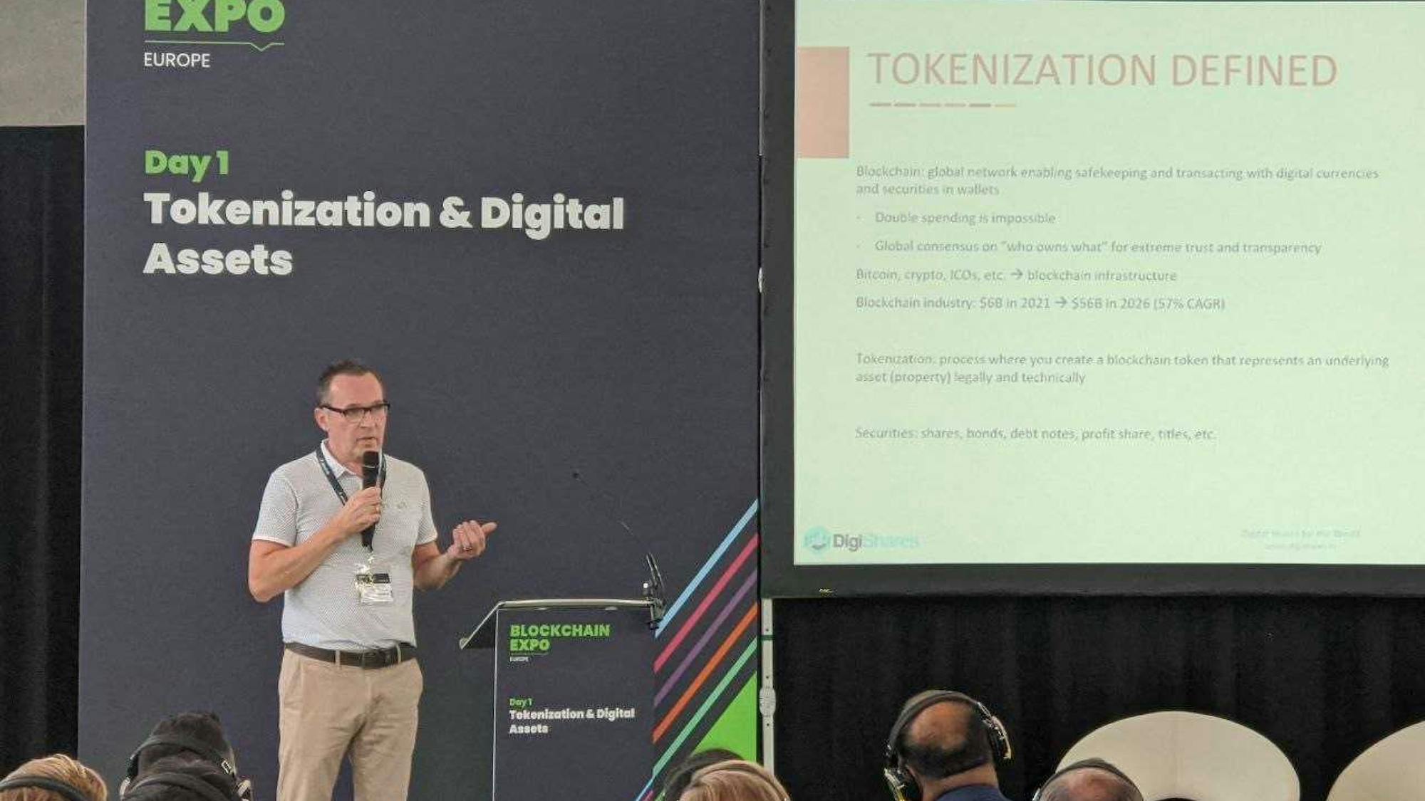 Claus Skaaning, Founder and CEO of Digishares, speaking at the Blockchain Expo in Europe