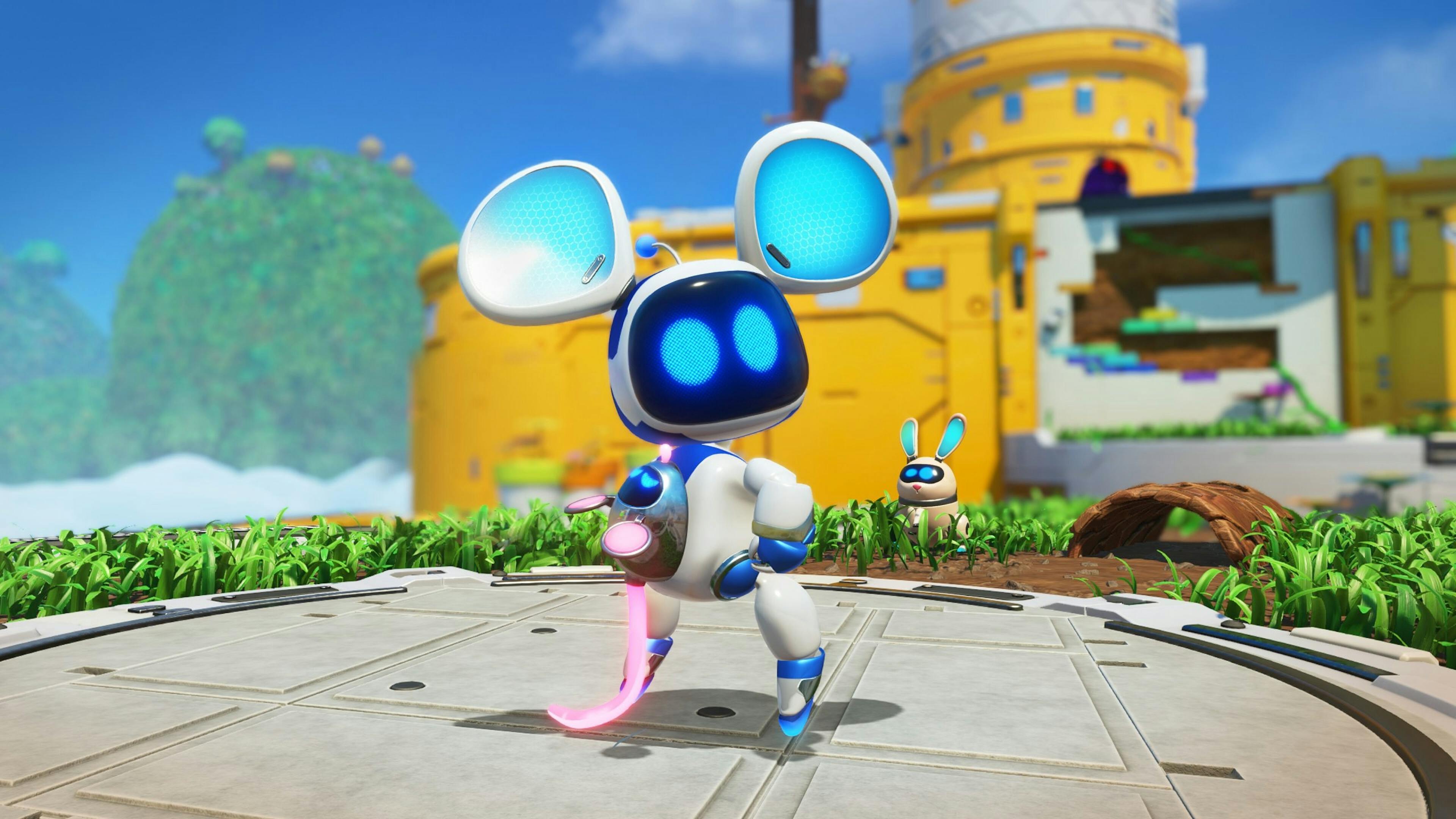 Astro Bot as a tiny mouse bot.