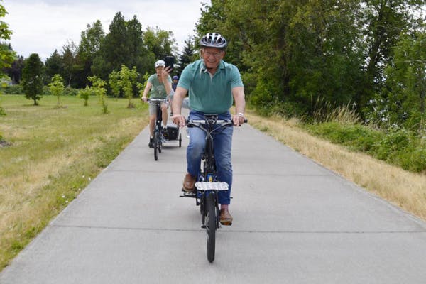 Congressman Peter DeFazio (OR-04) enjoys a bike ride with Bike Friday and Eugene Electric Bicycles. Source: Jarl Berg, Bike Friday.