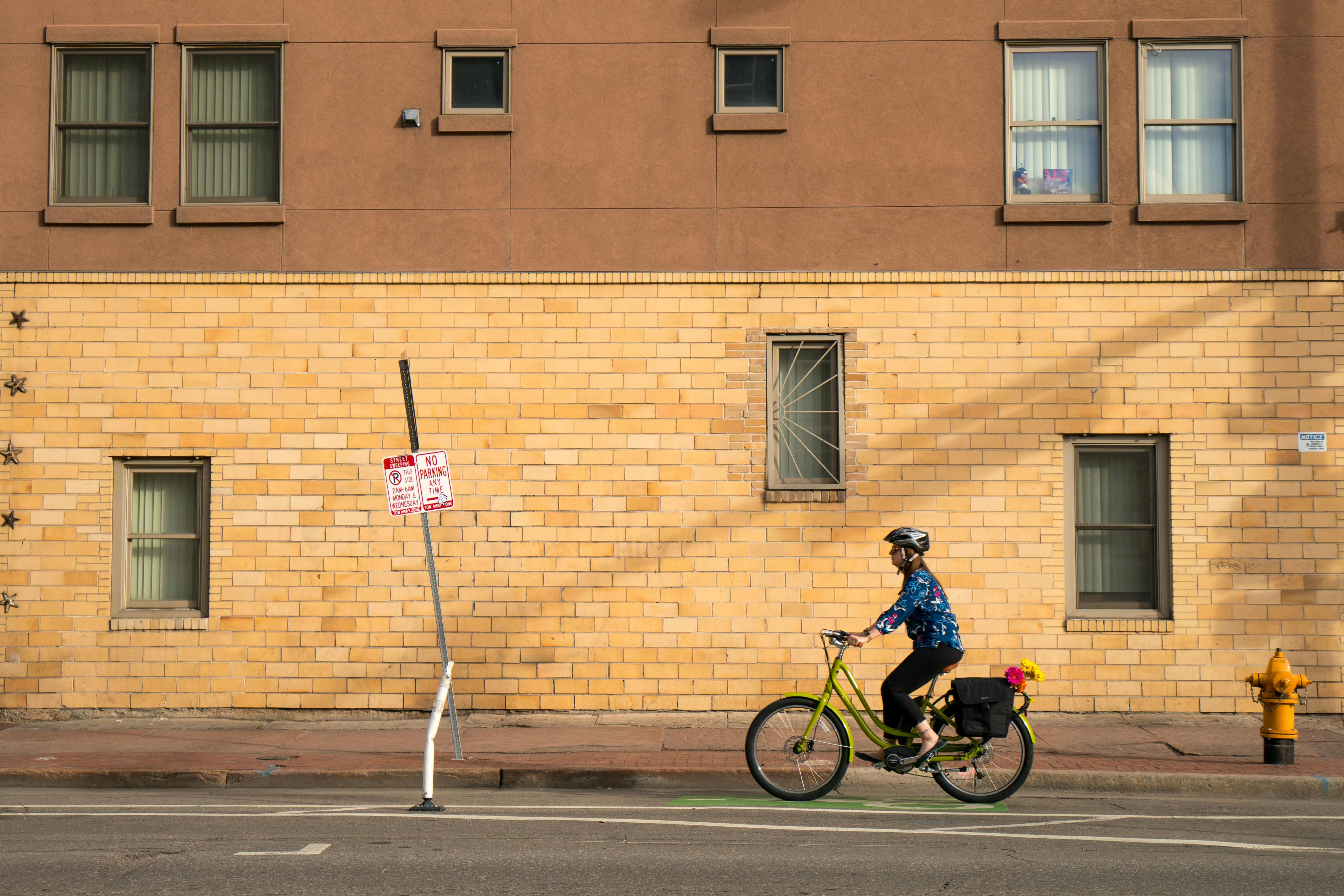 Bike-oriented image