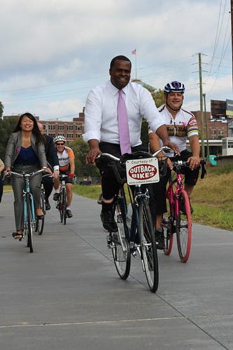 Mayor Reed pledged to double the city's bike lanes by 2016 (Image: Flickr user Cameron Adams)