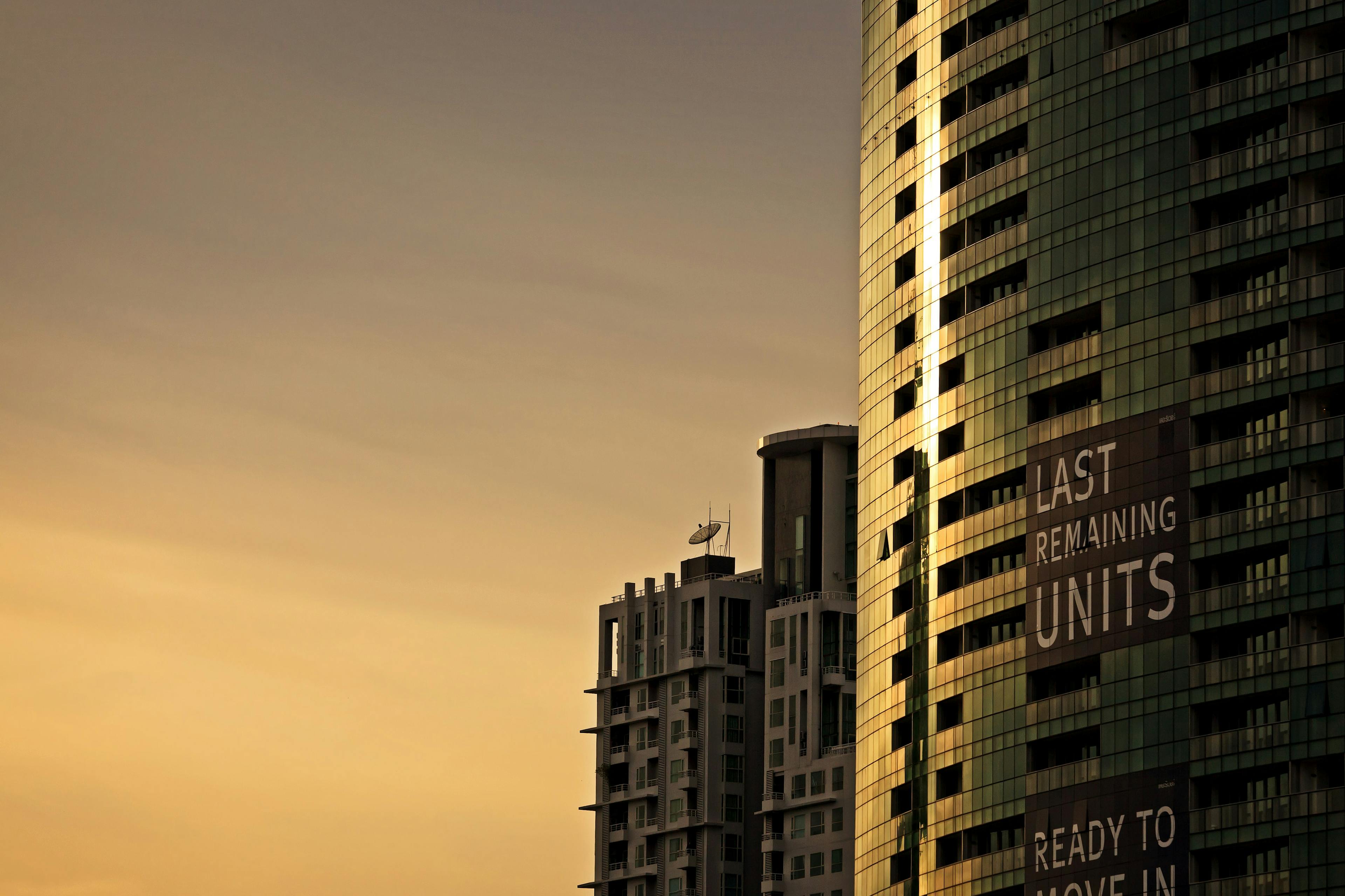 Newly constructed apartment complex advertising vacancies