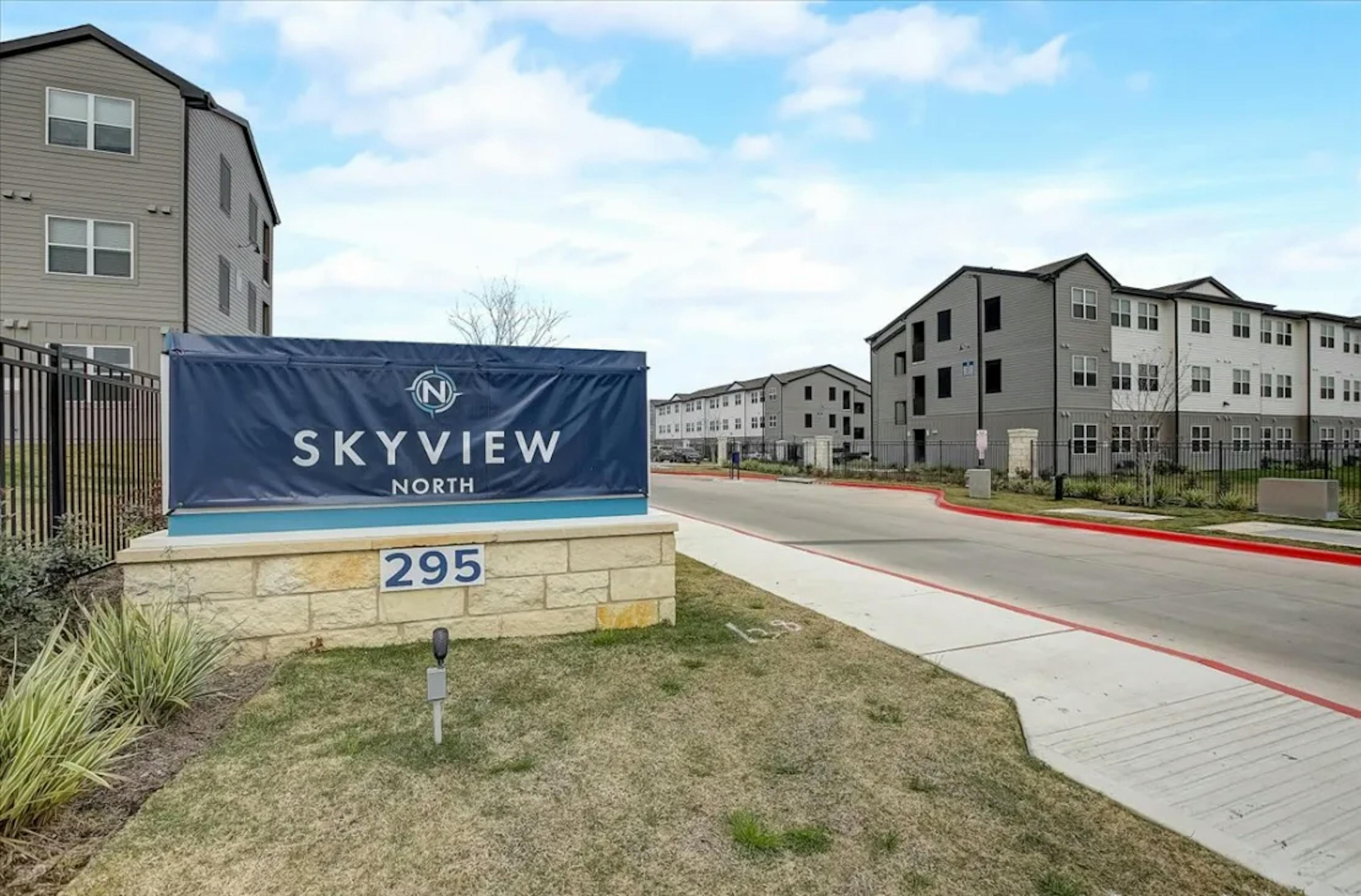 skyview north apts in austin, tx