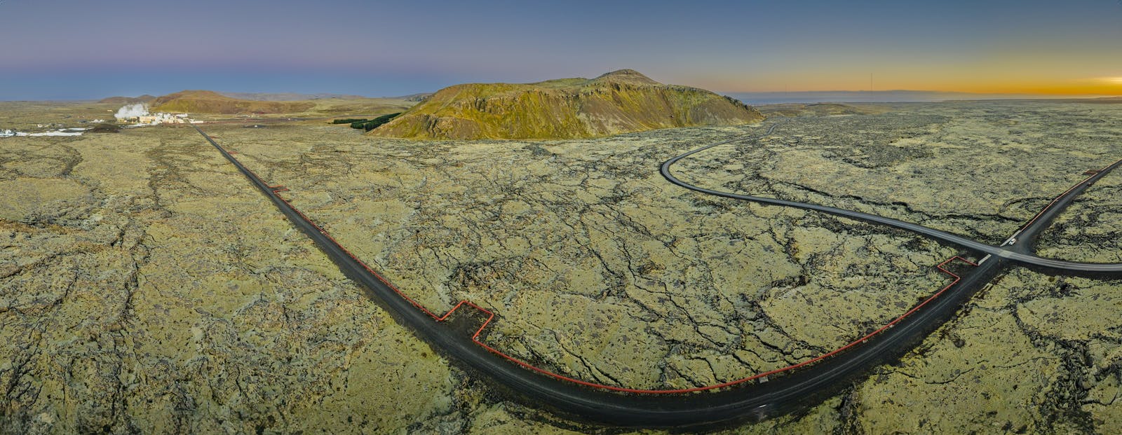 Svartsengi and Mount Þorbjörn