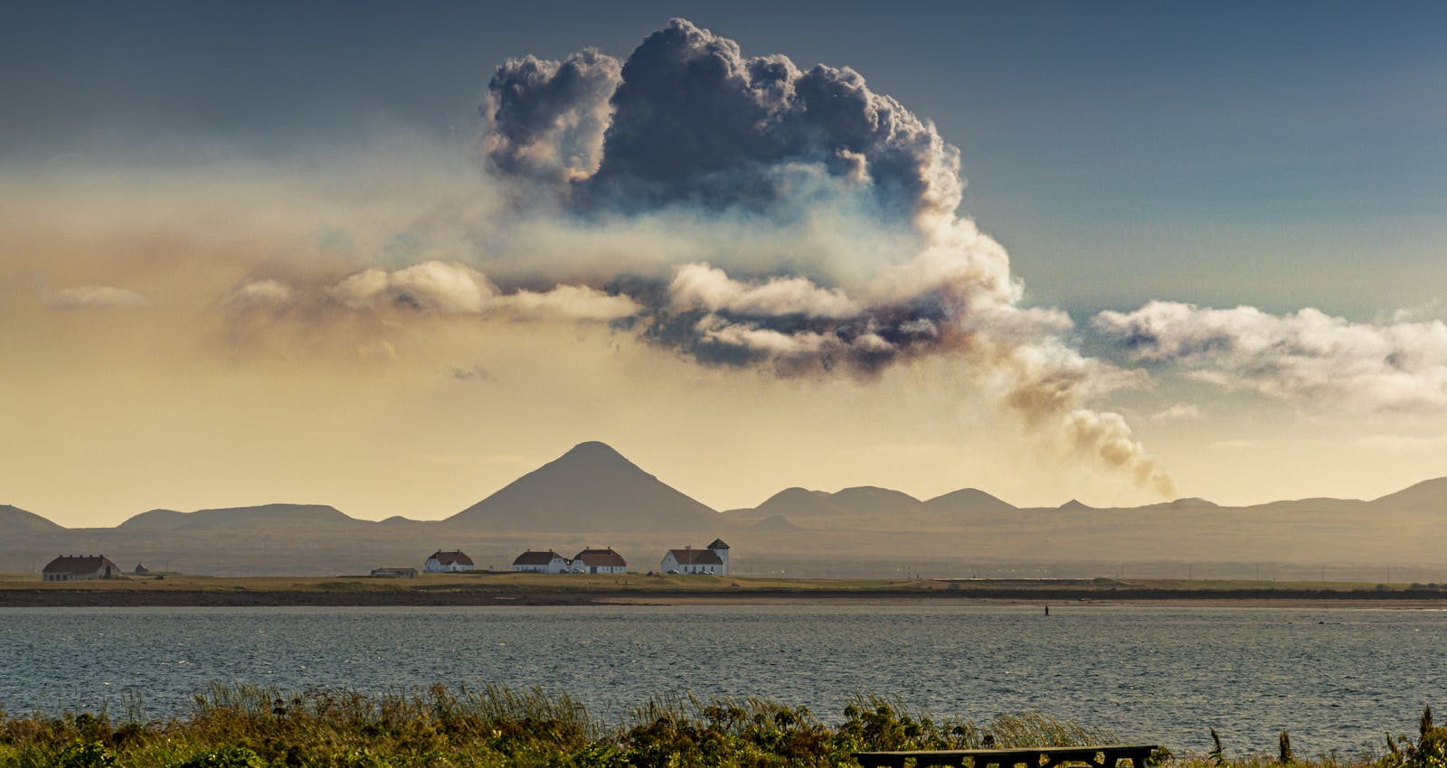 Eruption in Reykjanes peninsula 