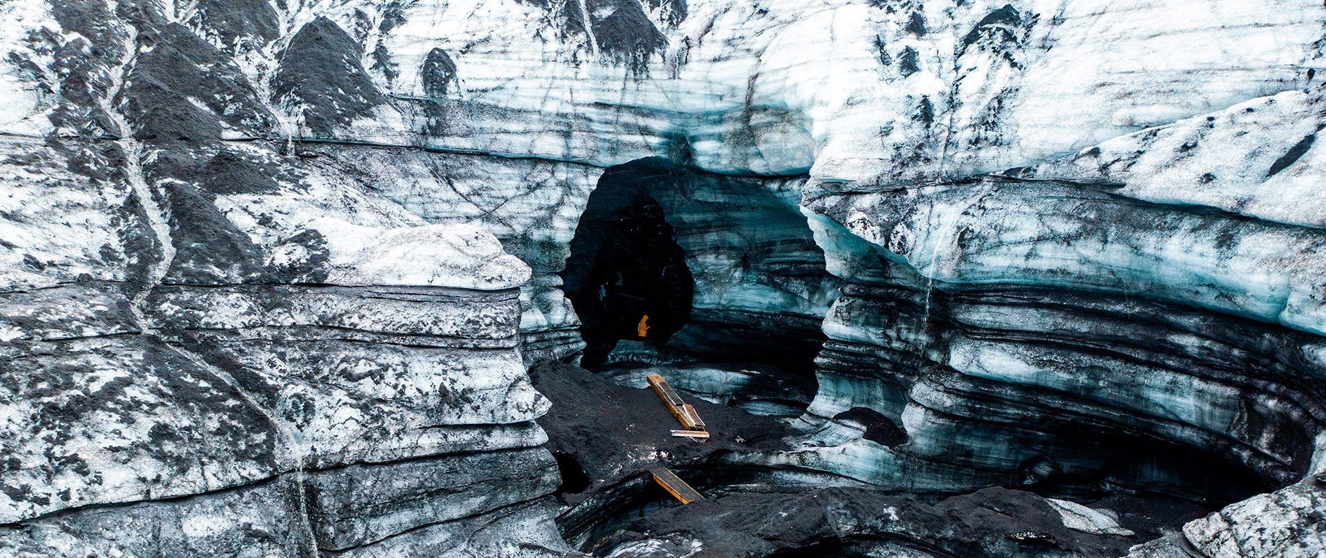 la cueva de hielo Katla