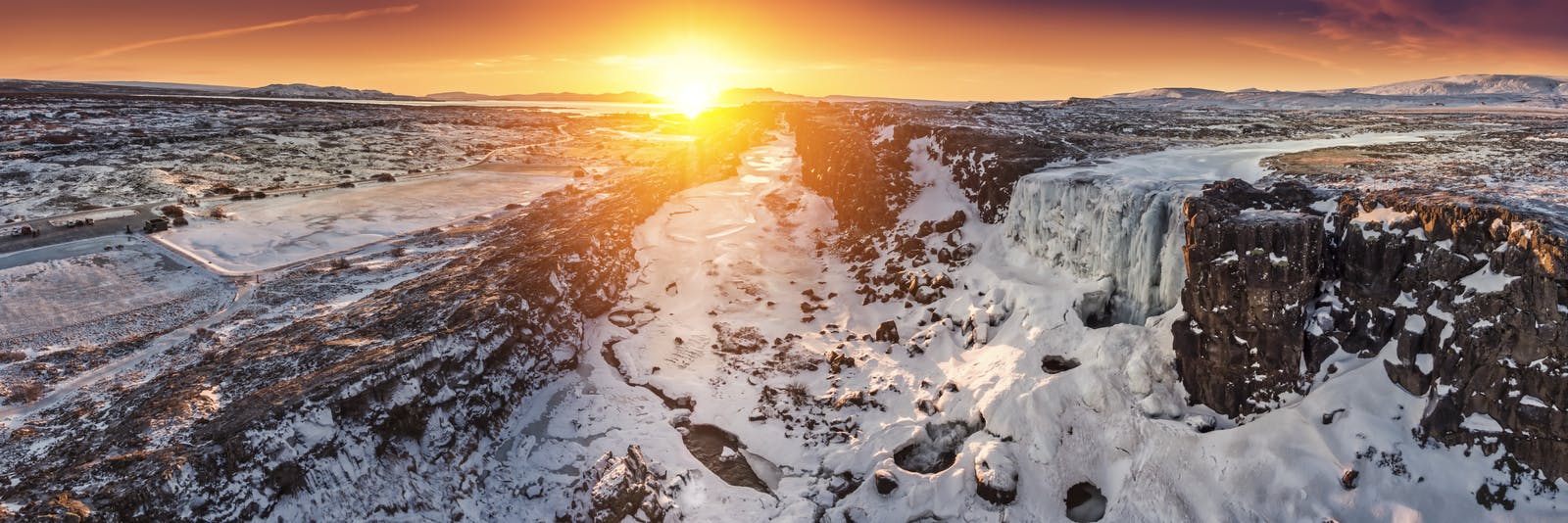 Öxararfoss Waterfall at Þingvellir