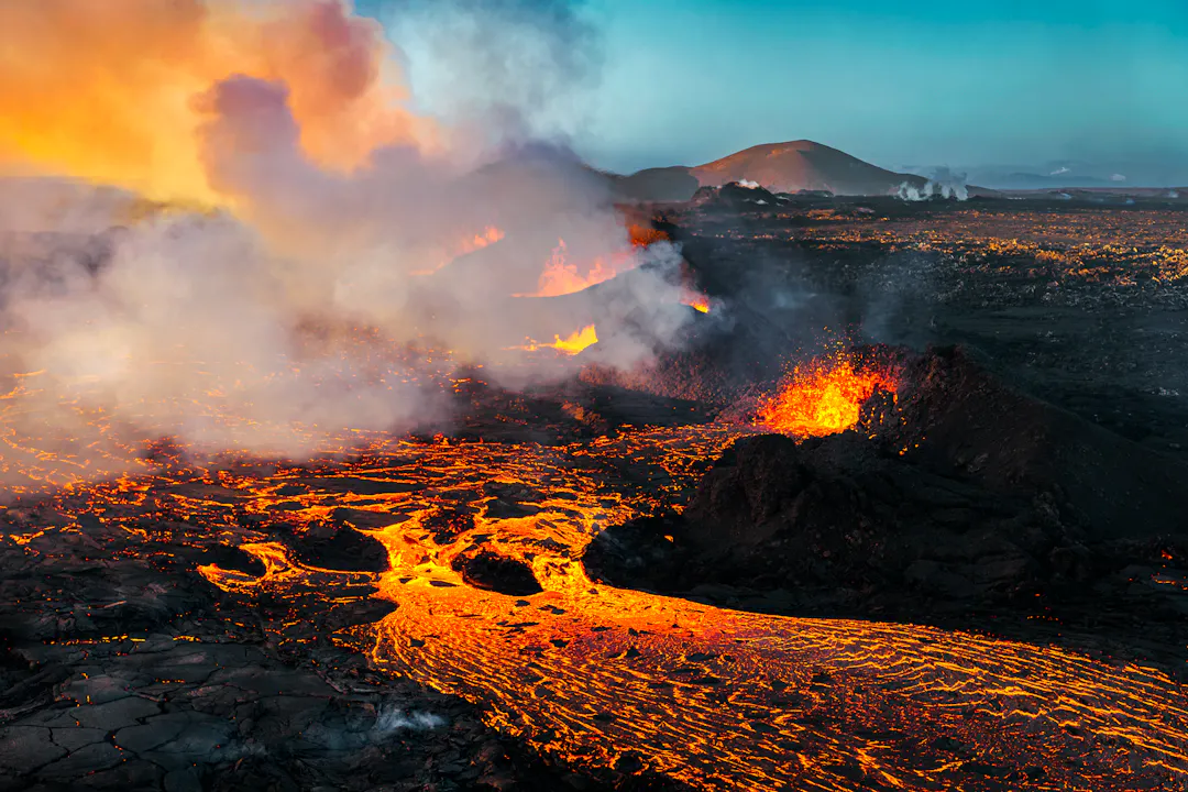 What are Composite Volcanoes? | Volcano Glossary | Perlan
