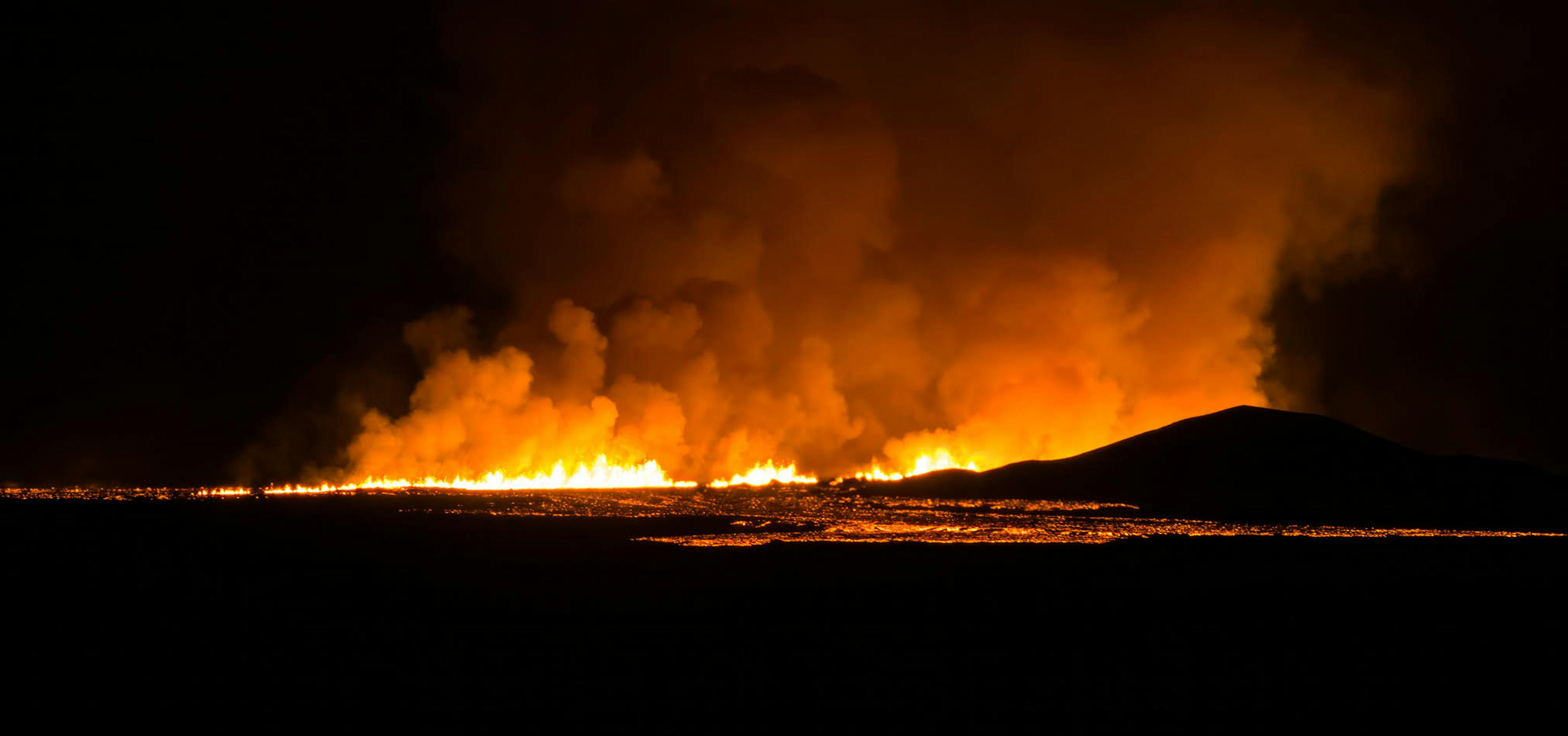 Lava flowing from the eruption in iceland november 2024