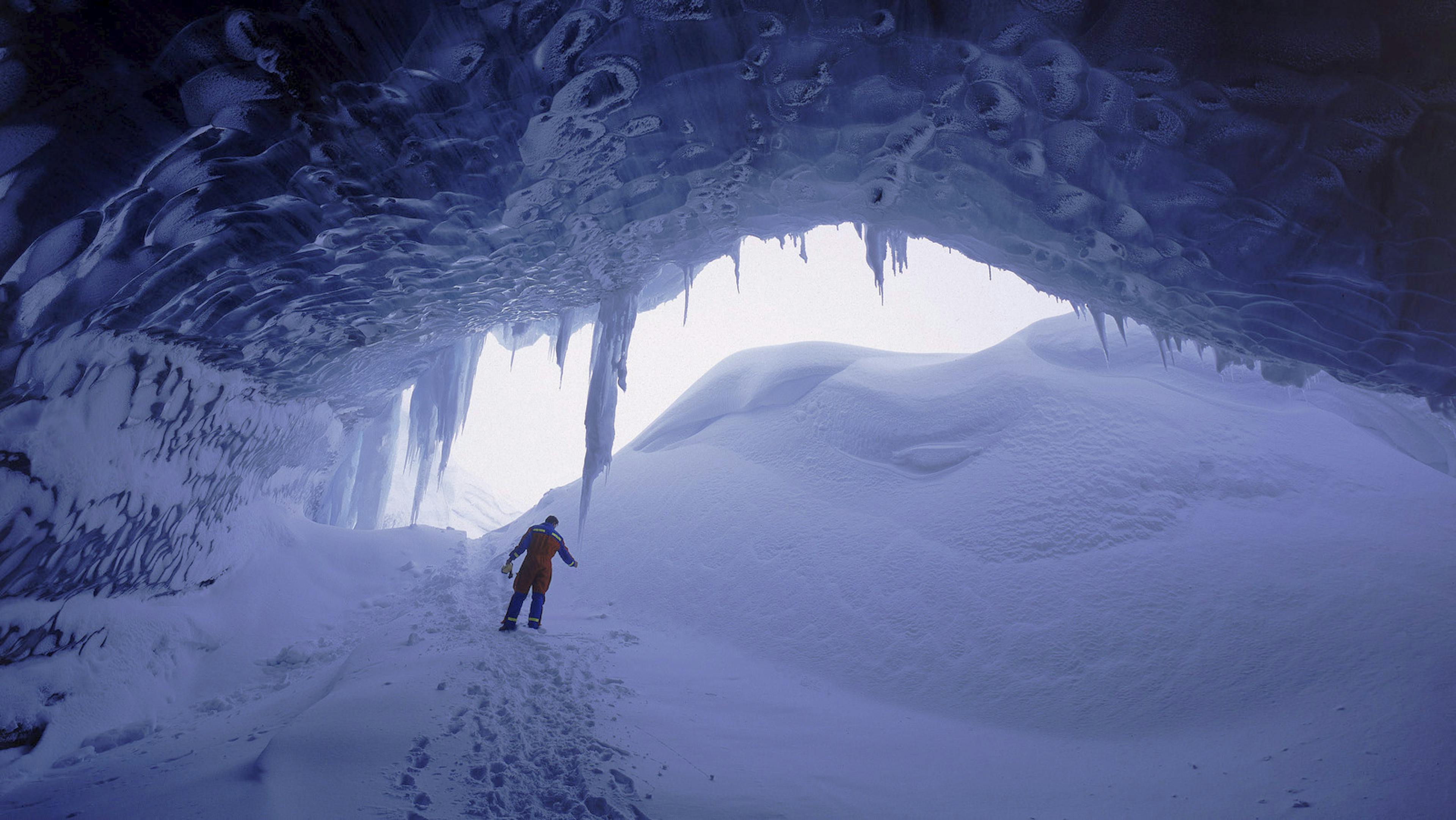 Man in bruarjokull glacier