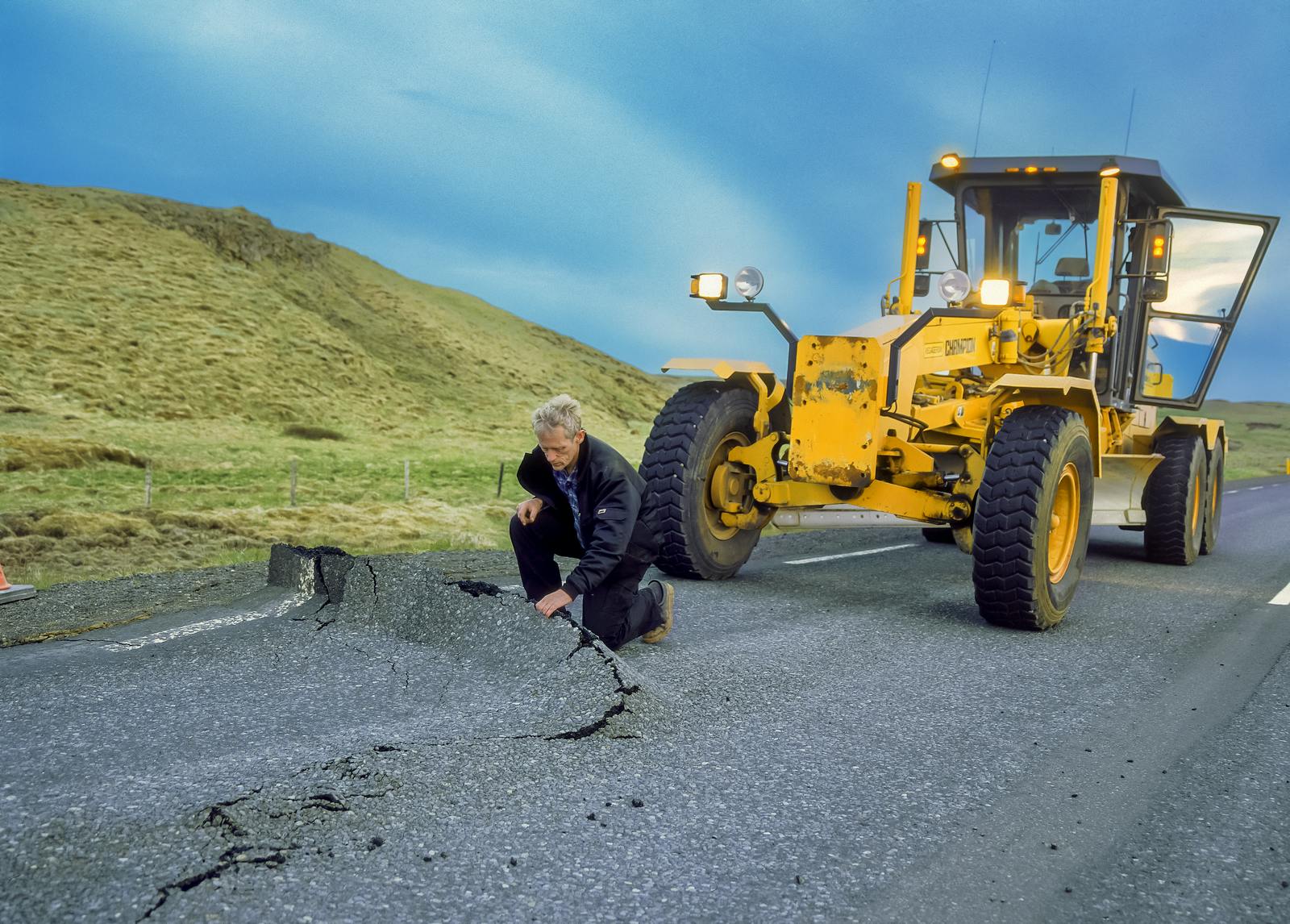 Earthquake Cracks on the Road