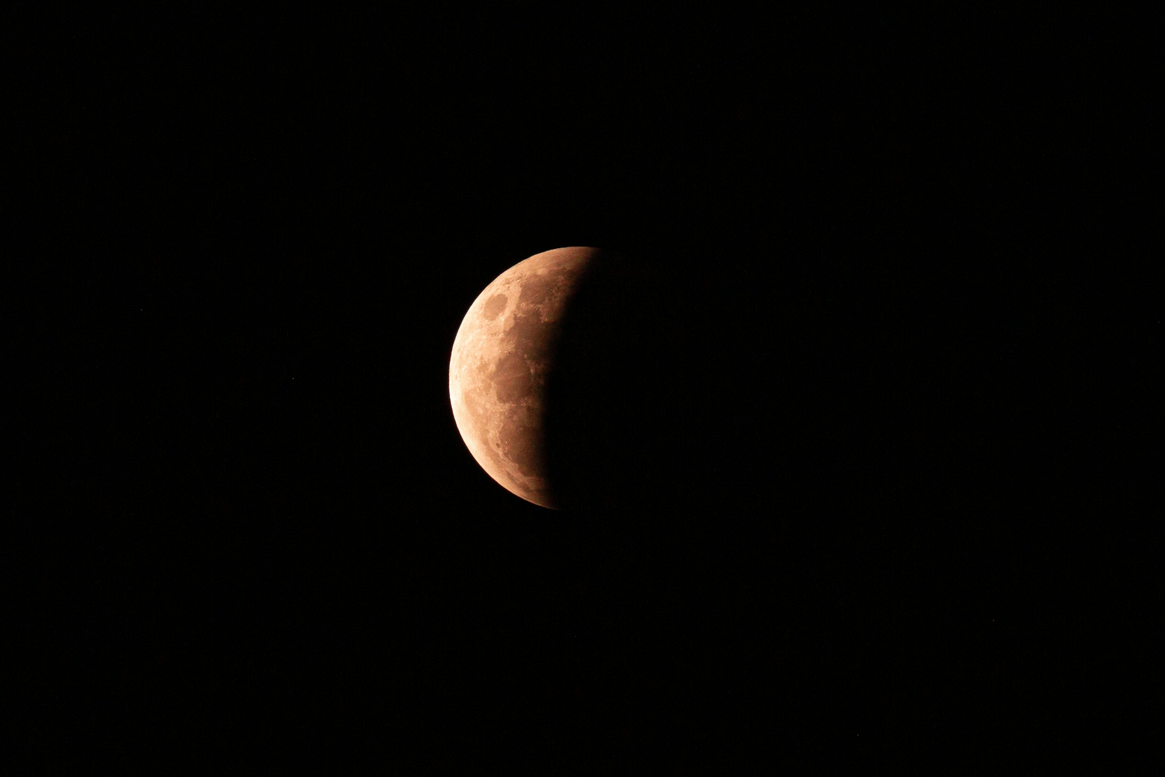 Penumbral Lunar Eclipse - reddish moon