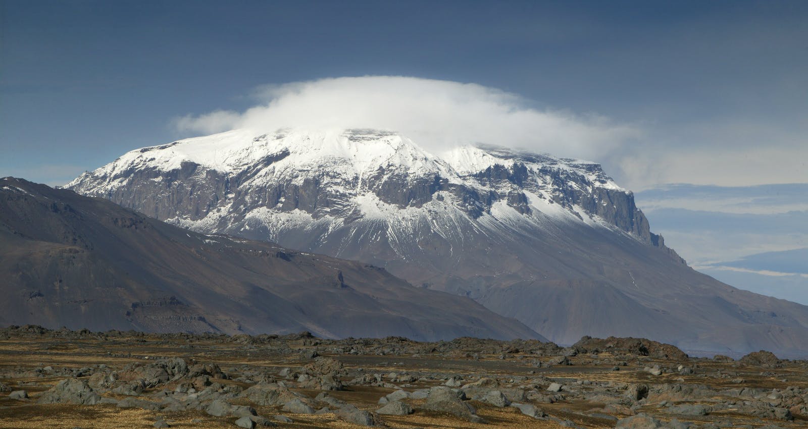 Herðubreið - Queen of Icelandic Mountains