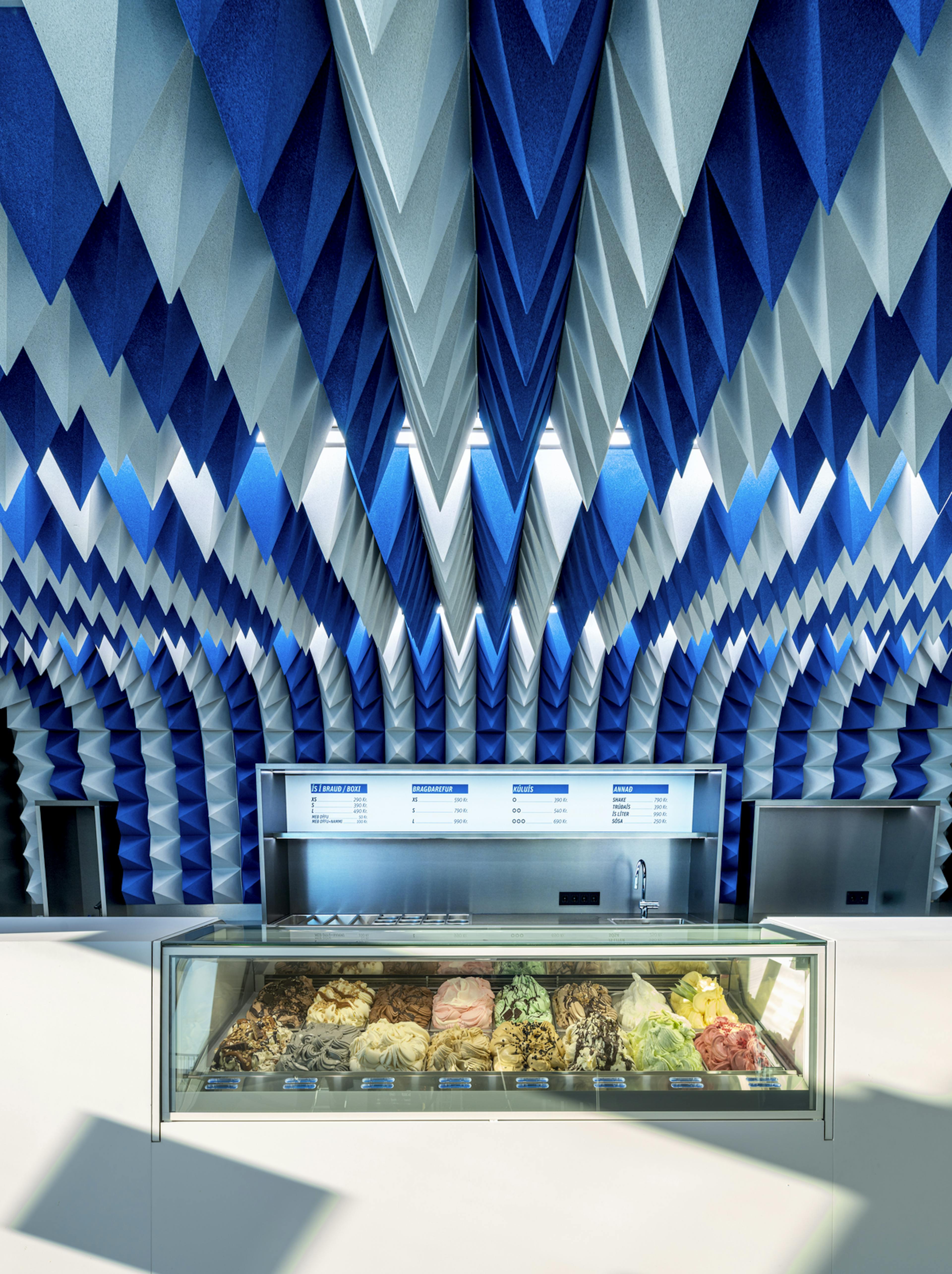 Ice Cream Parlour Perlan