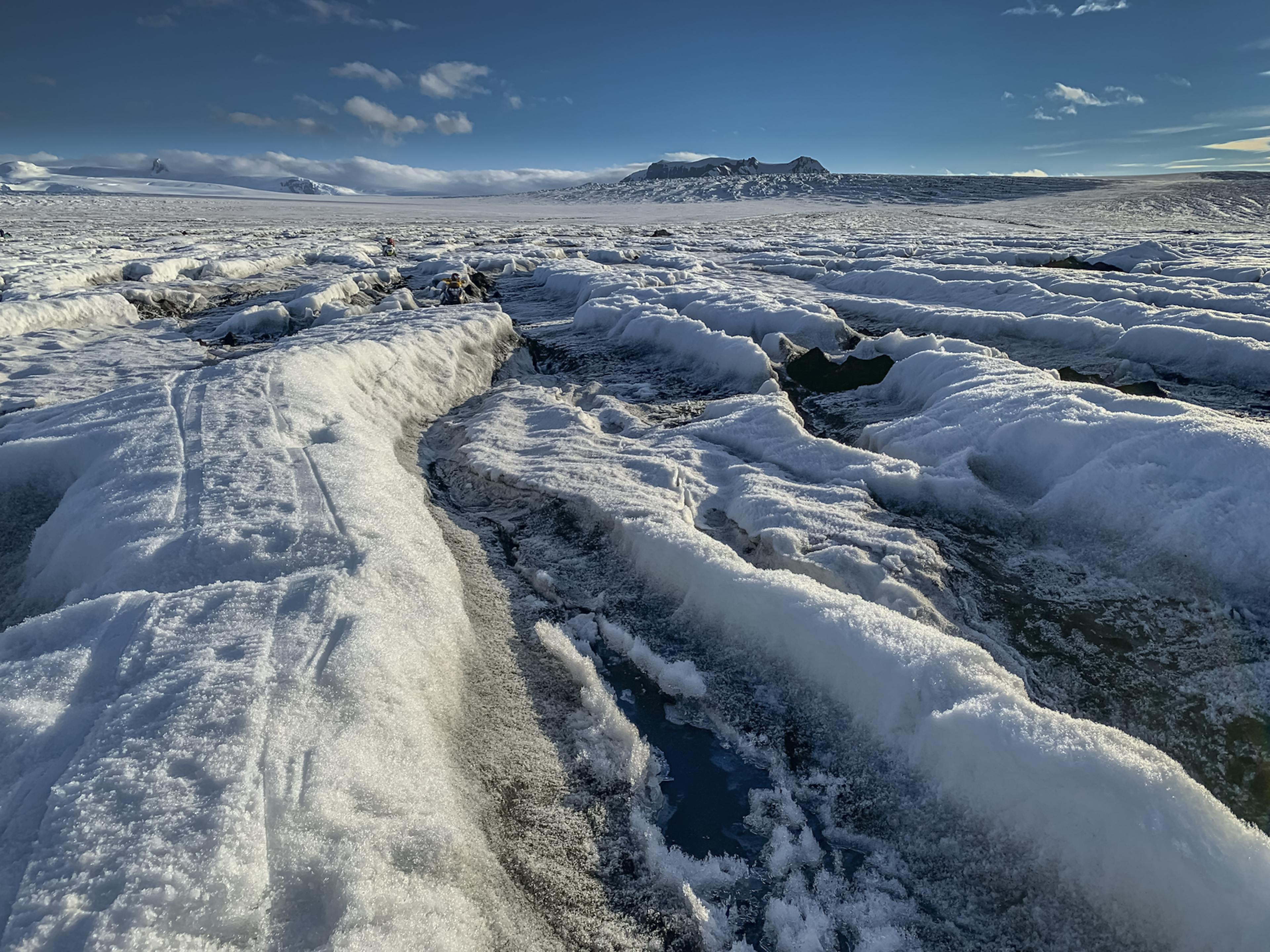 tire and sled tracks on top of Breiðamerkurjökull Glacier