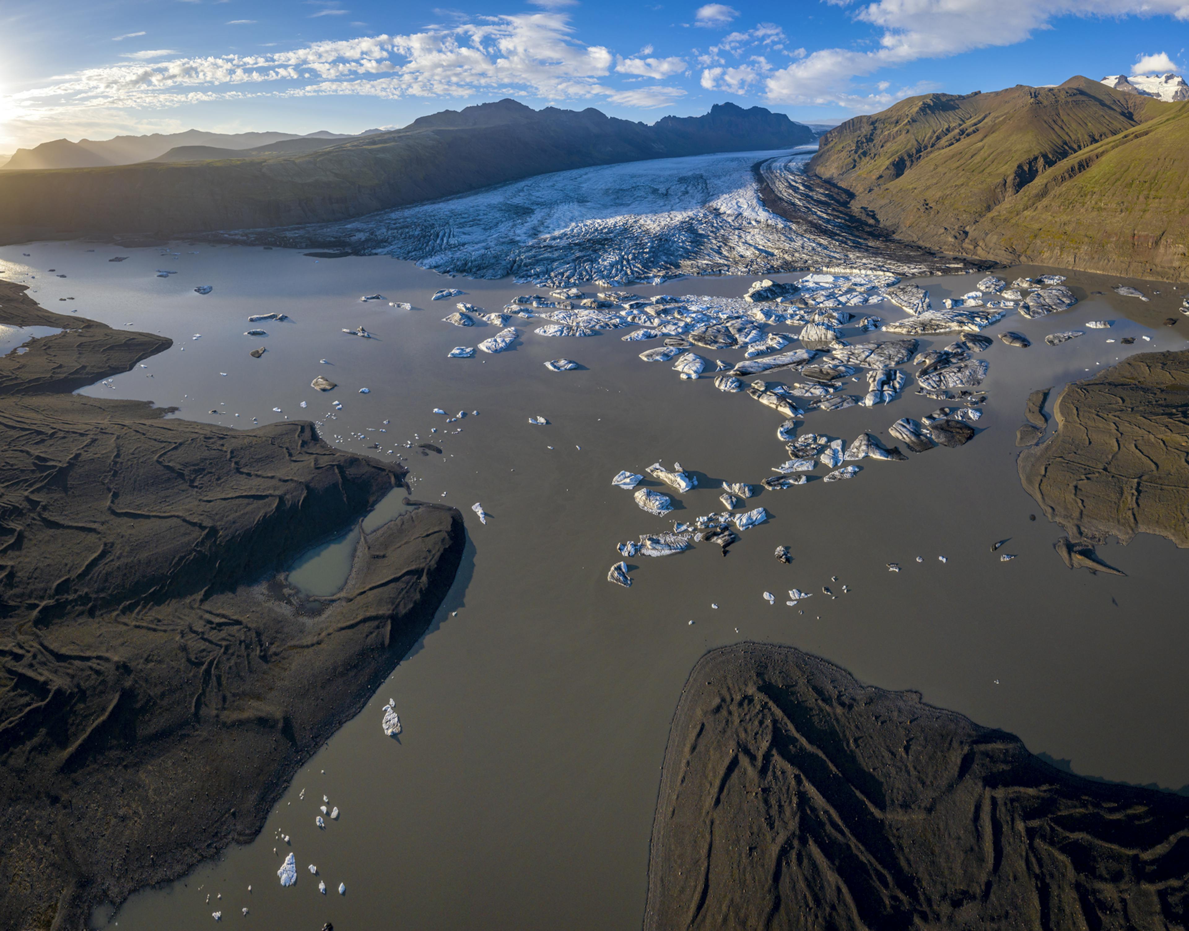 Skaftafellsjökull Glacier lagoon