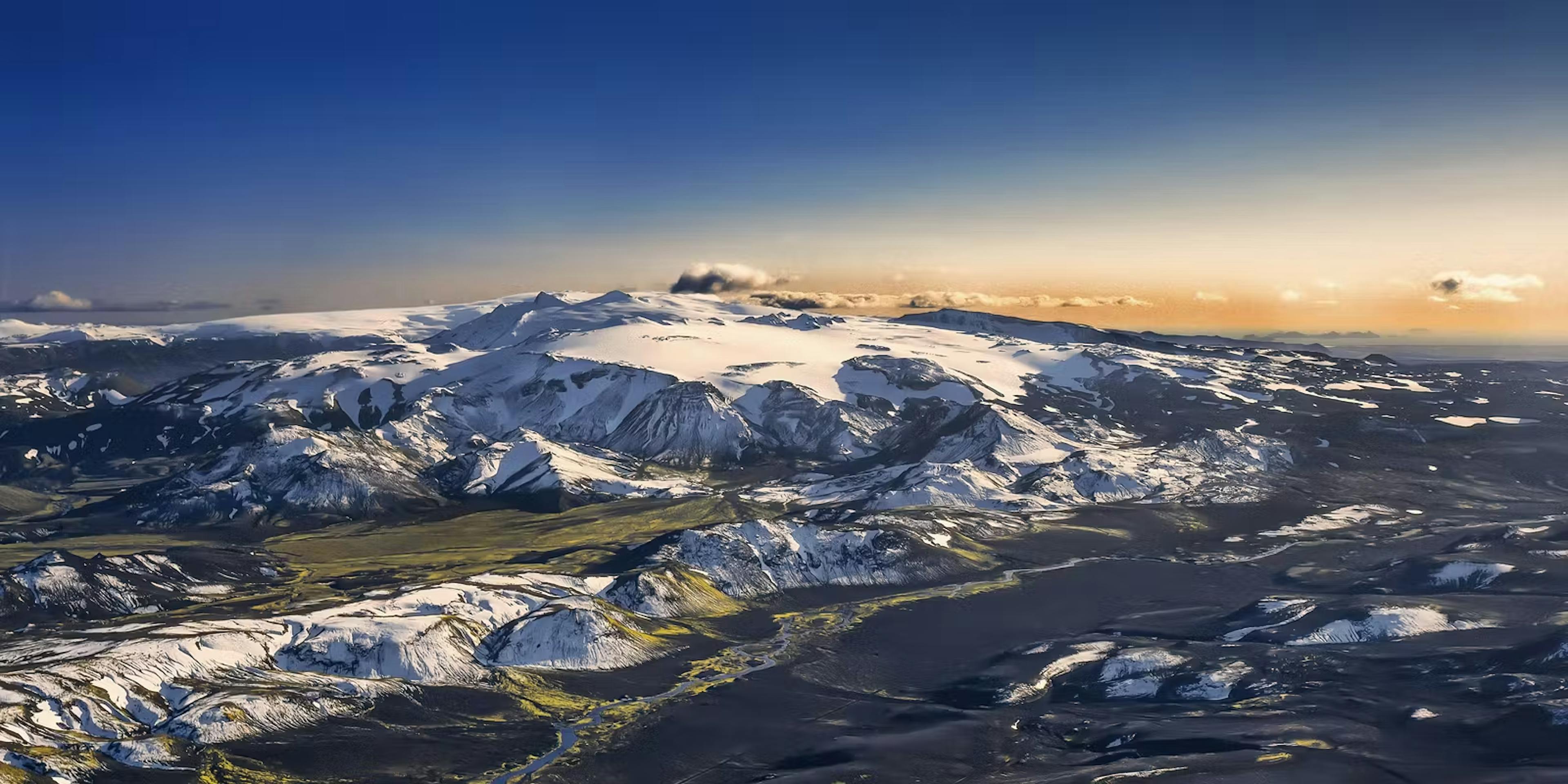 Eyjafjallajökull as an example of a stratovolcano