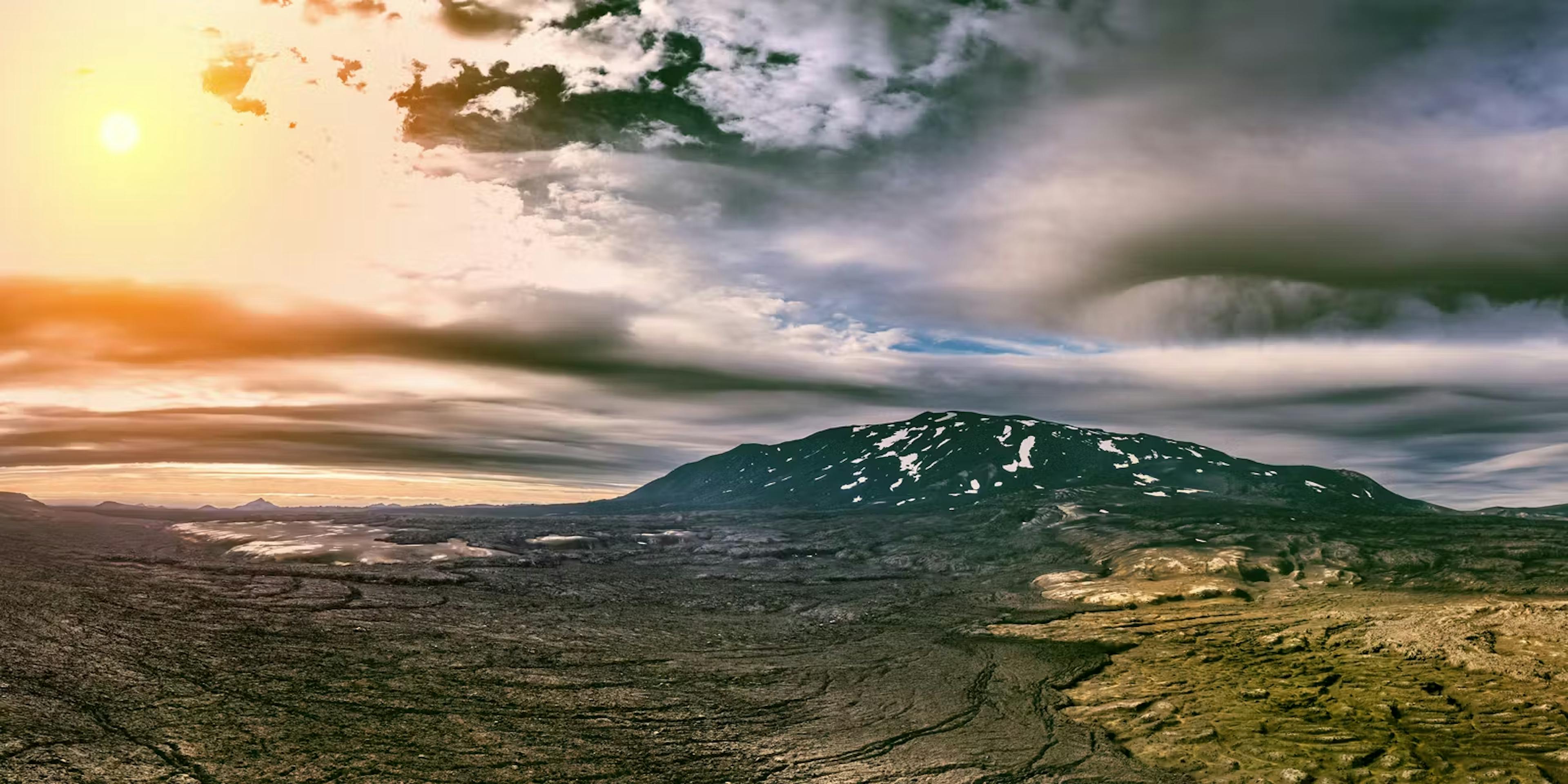 hekla as an example of a stratovolcano