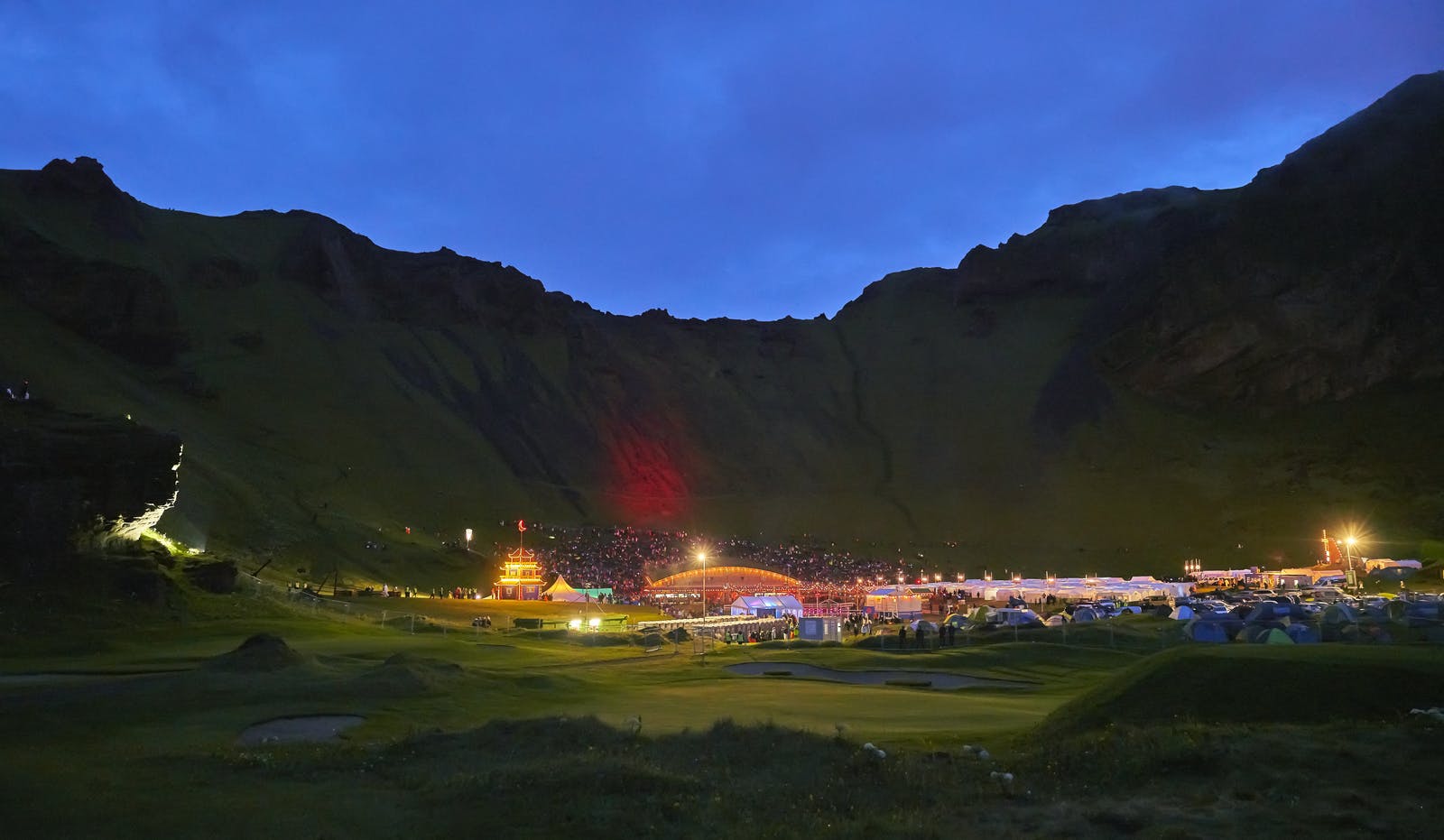 Heimaey at night