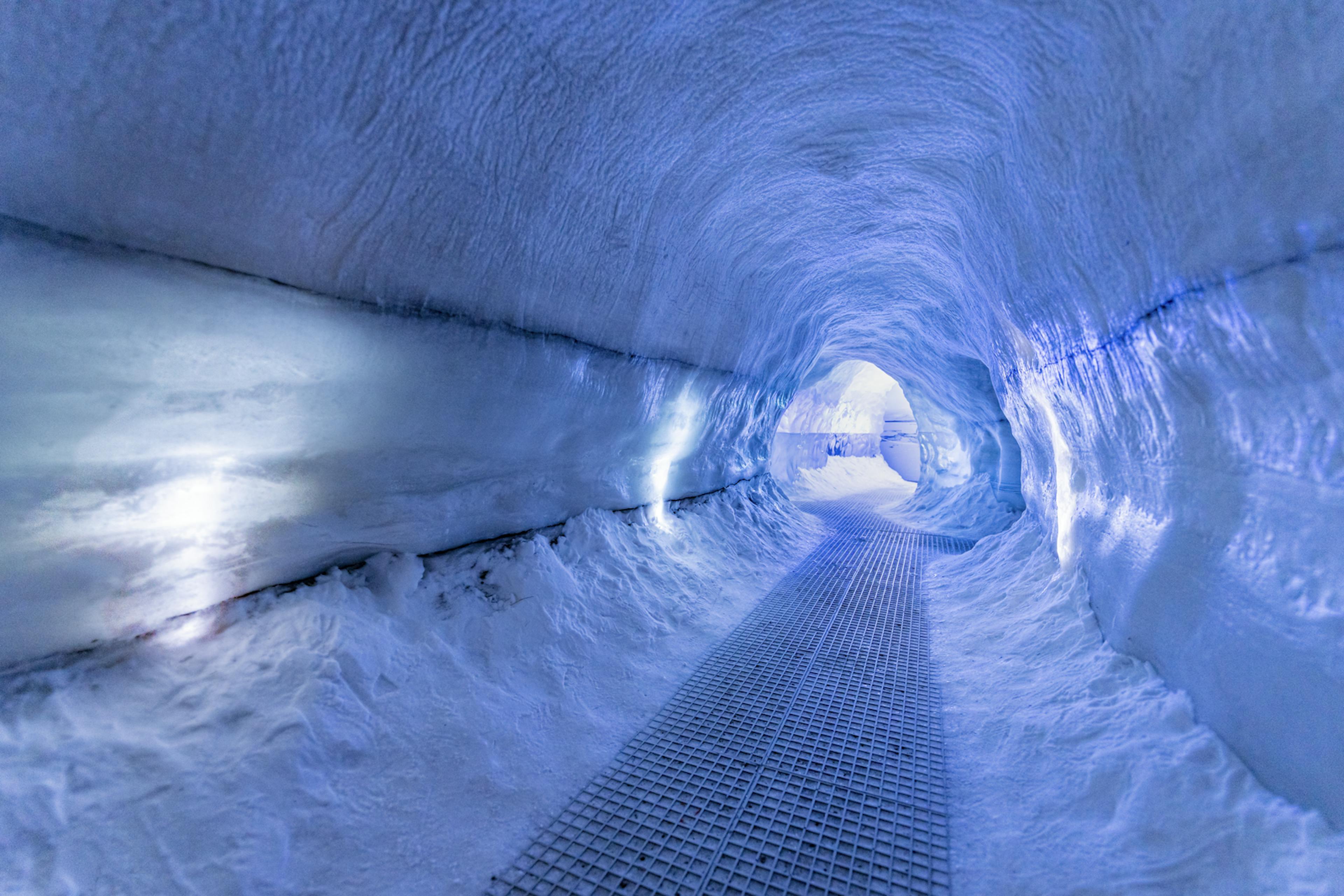 Ice cave in Perlan 