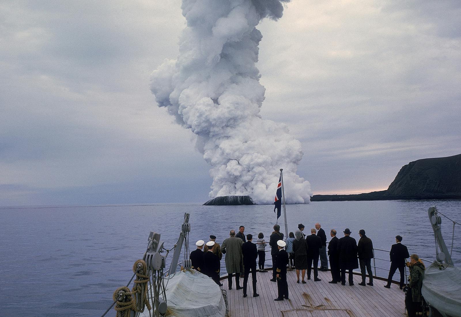 navy watching the submarine eruption of Surtsey Iceland