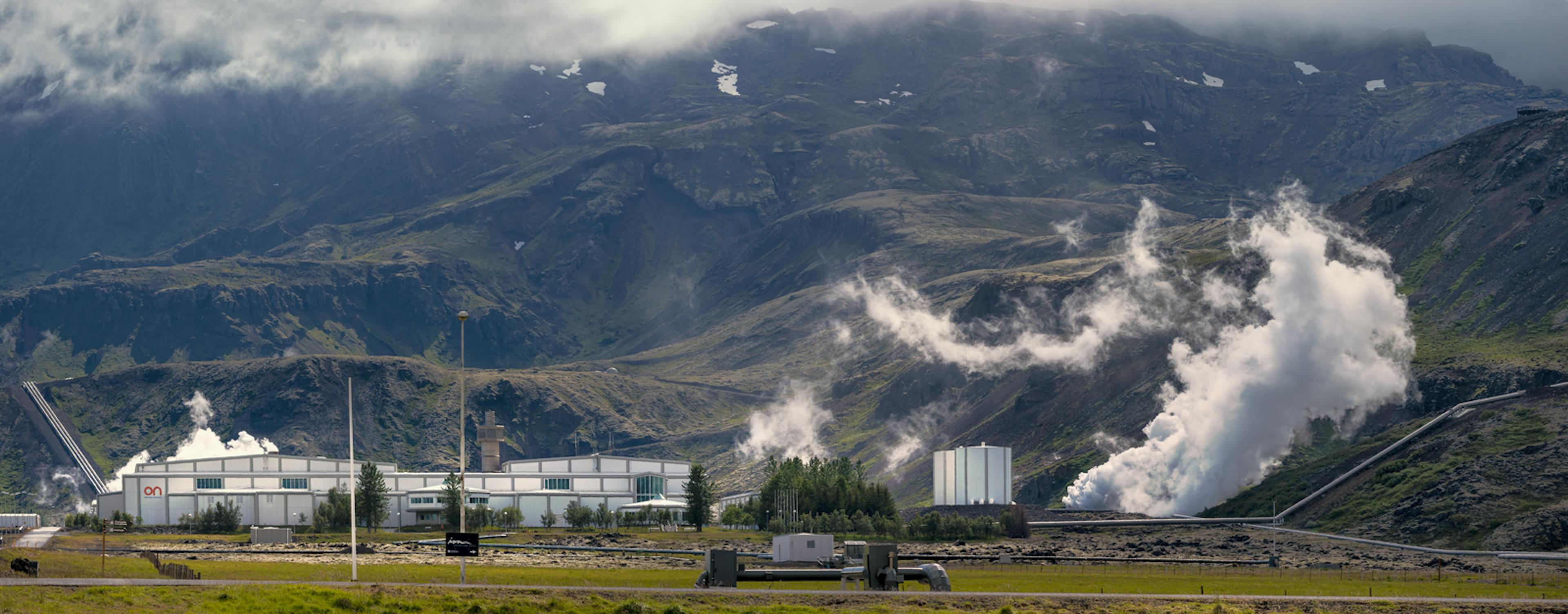 geothermal energy plant in Iceland