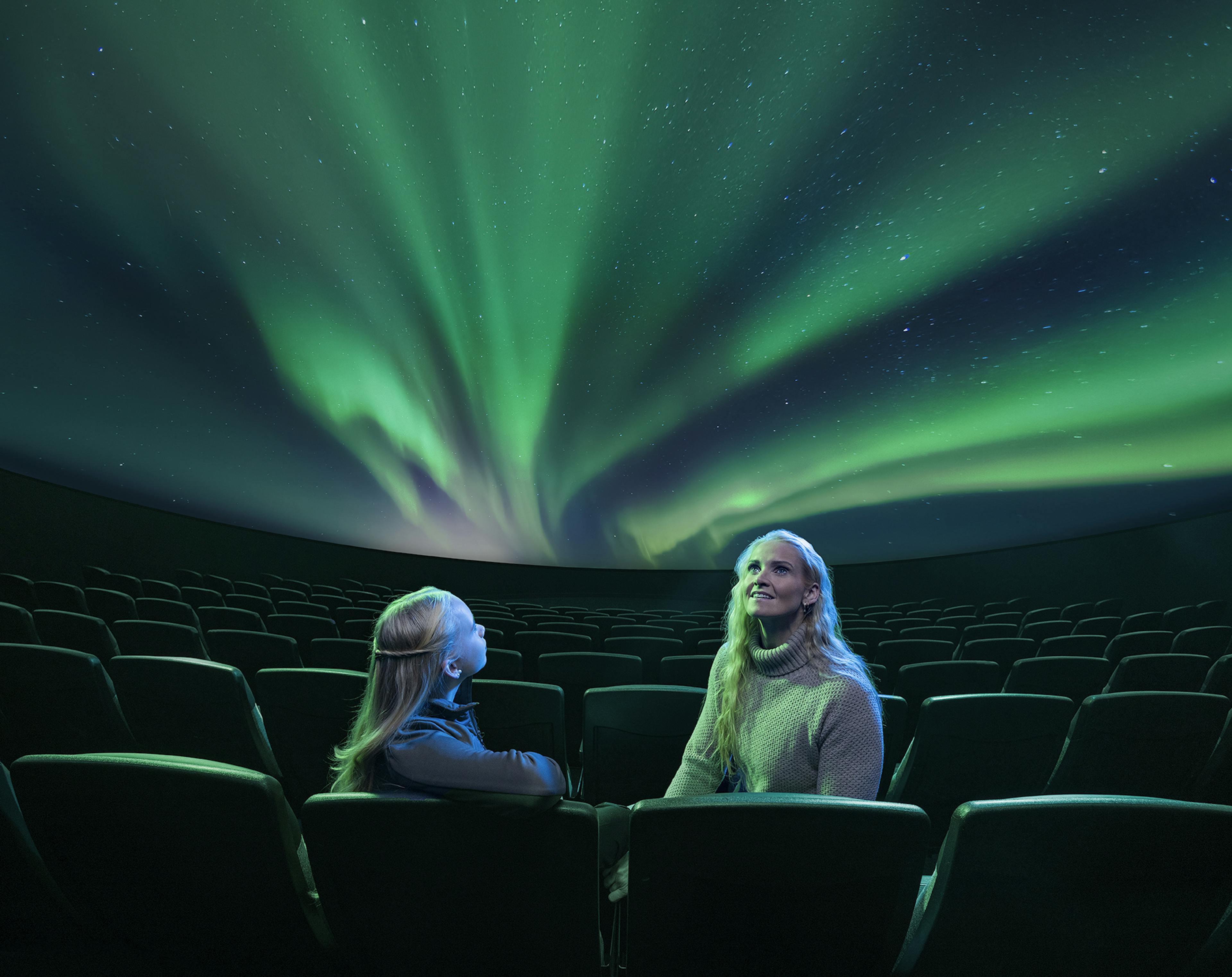 northern lights show in reykjavik