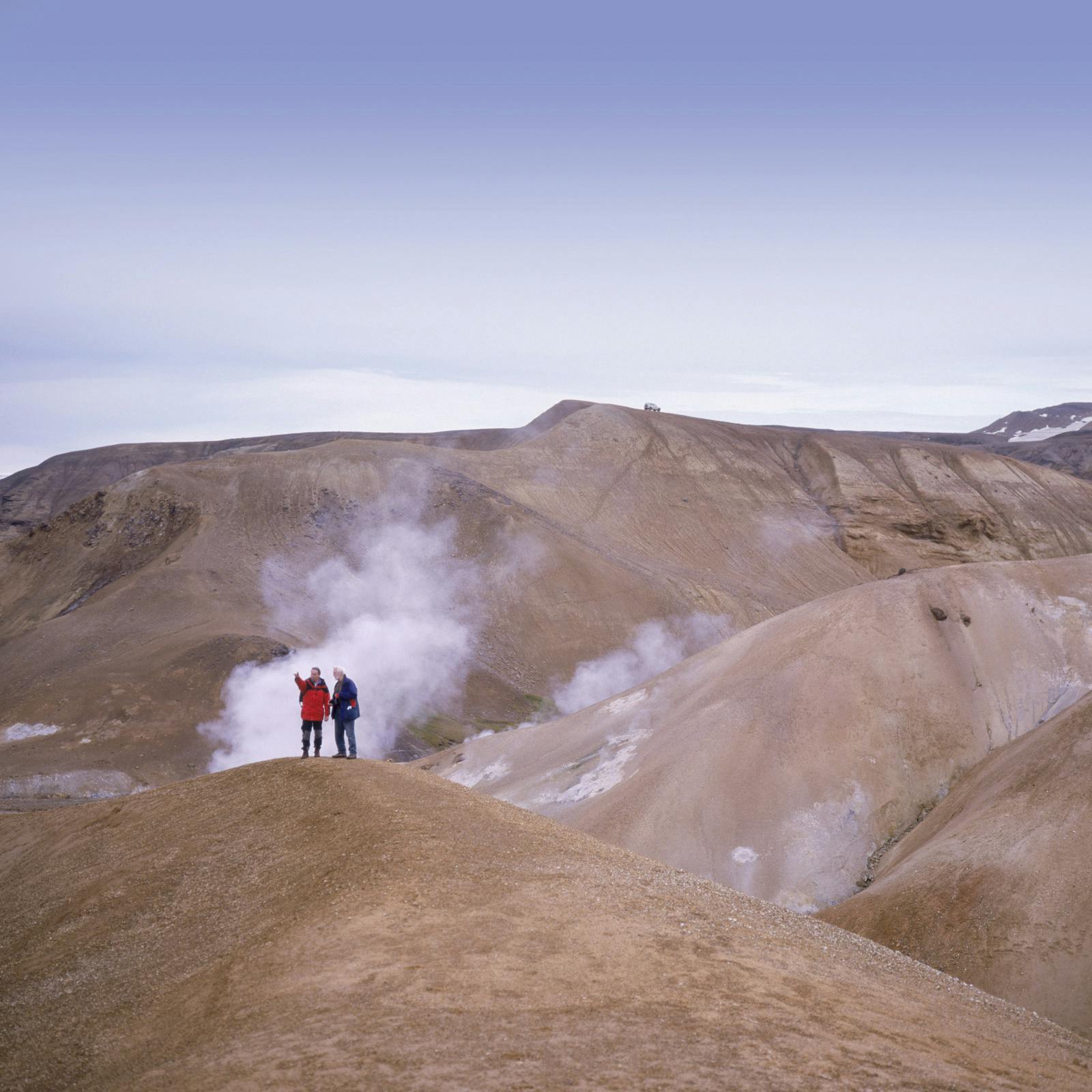 tourists in hveradalir