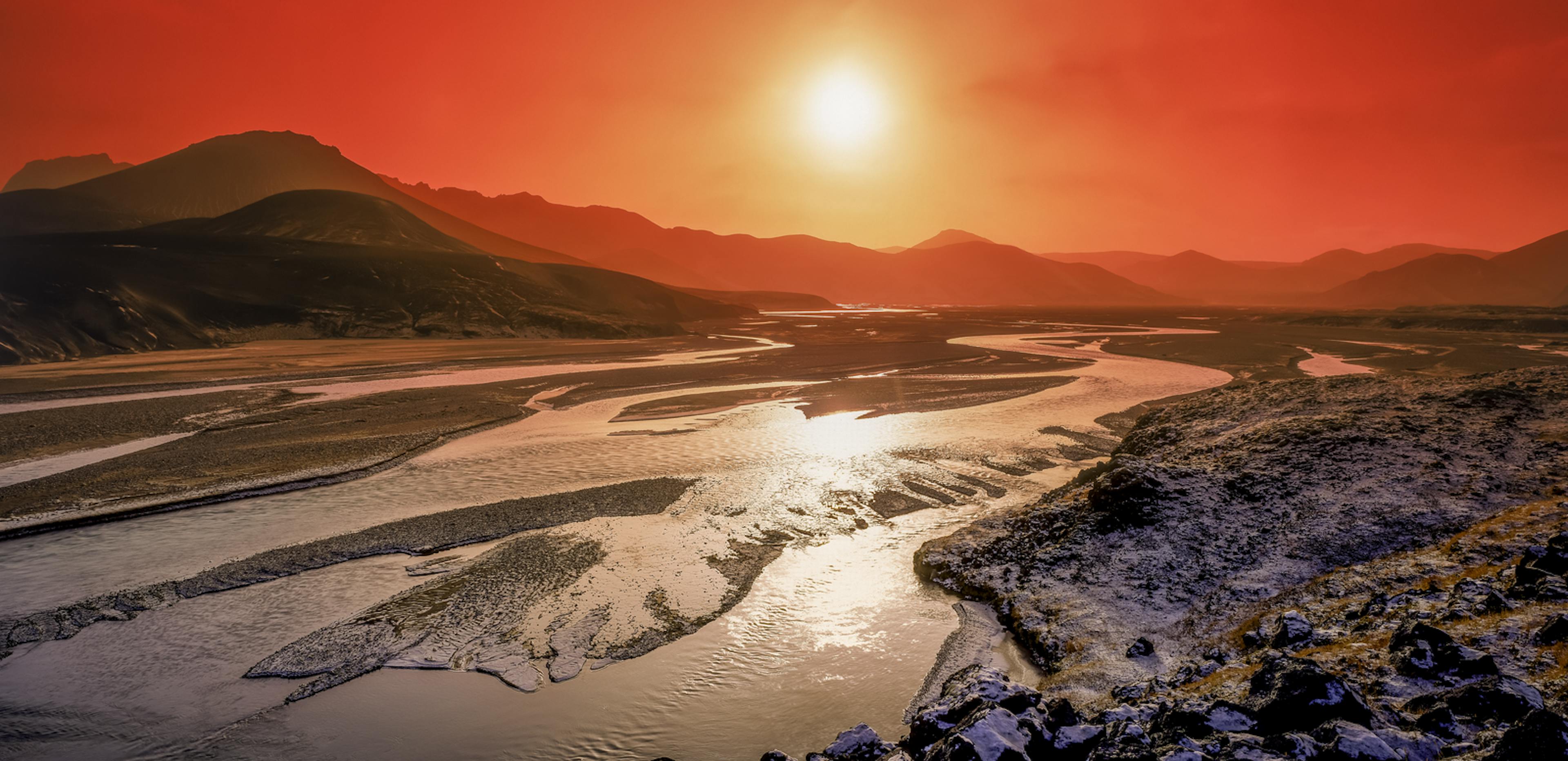 Bláhnúkur during sunset