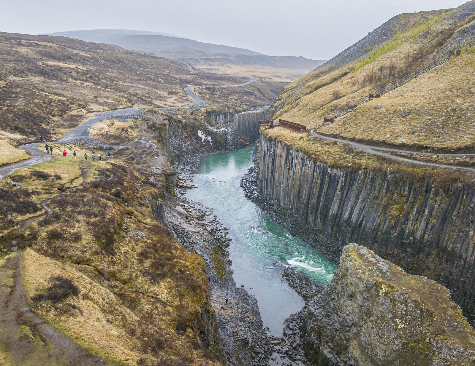 Wide eye view of stuðlagil Iceland