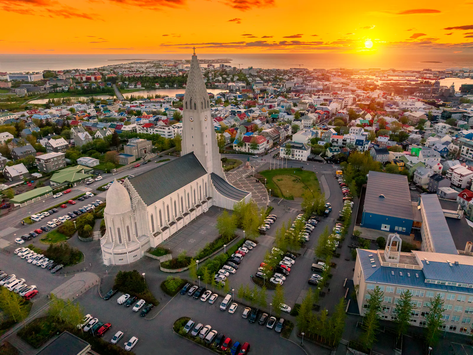 hallgrímskirkja sunset