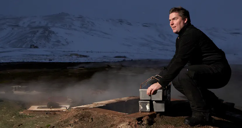 Taste the Icelandic Volcano Bread | Forces of Nature | Perlan