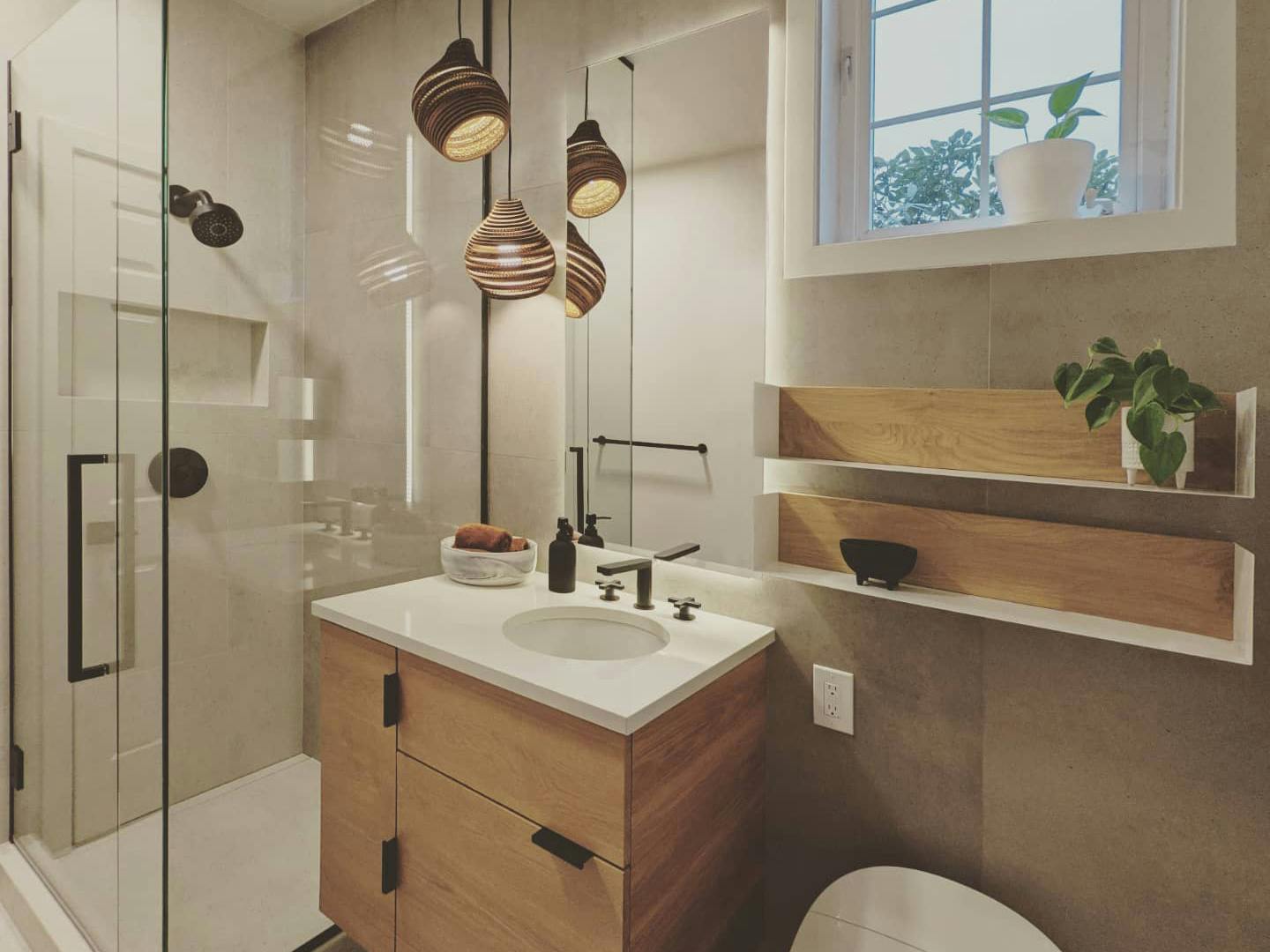 A bathroom inspired by an underground pool designed by Persimmon Design