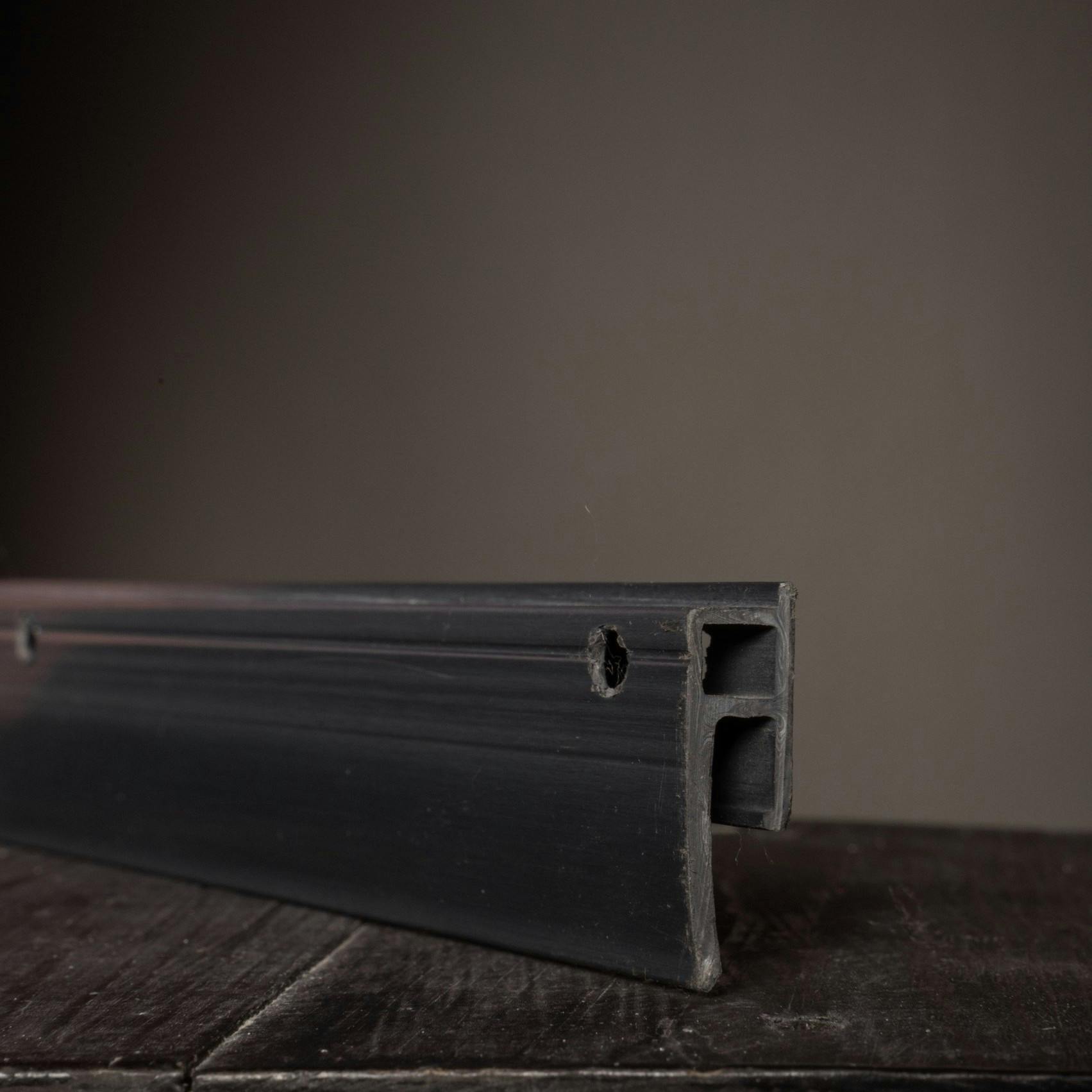 Теневой профиль ПВХ "РУДНЕНСКИЙ"