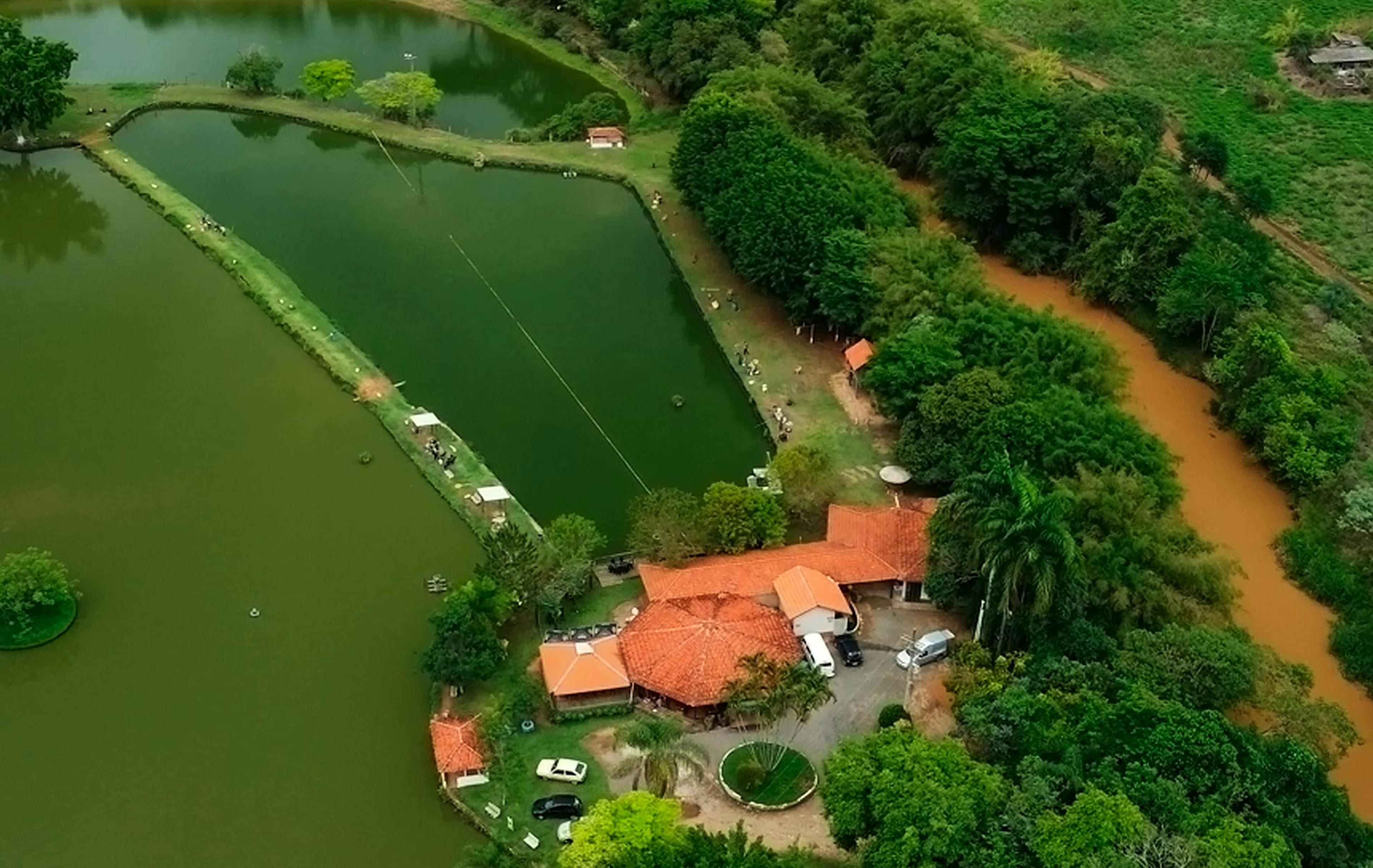Foto aérea Pesqueiro e Restaurante Nenê Oliani em Socorro SP 
