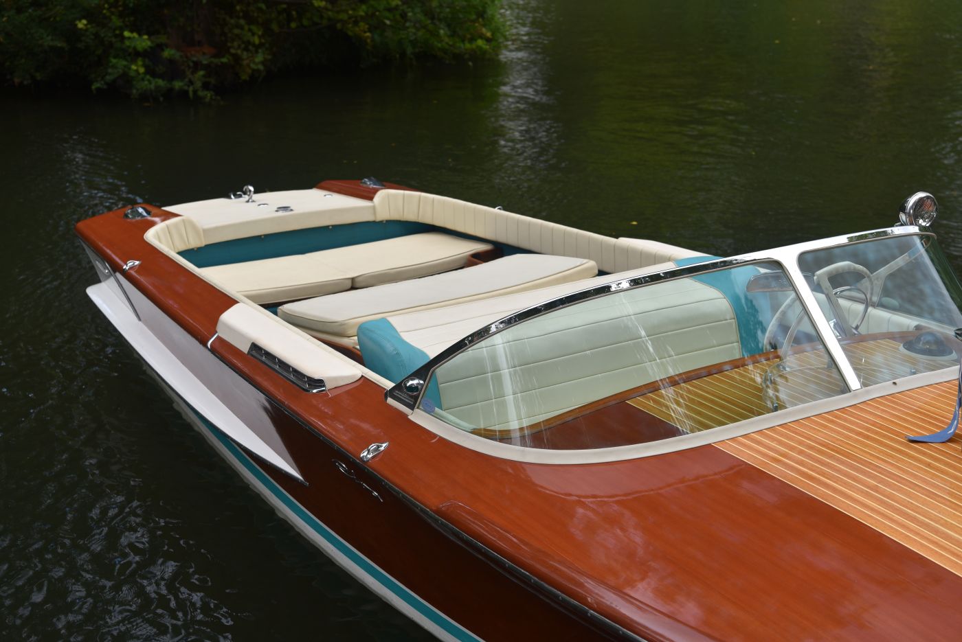 Riva Olympic for sale, windscreen and cockpit