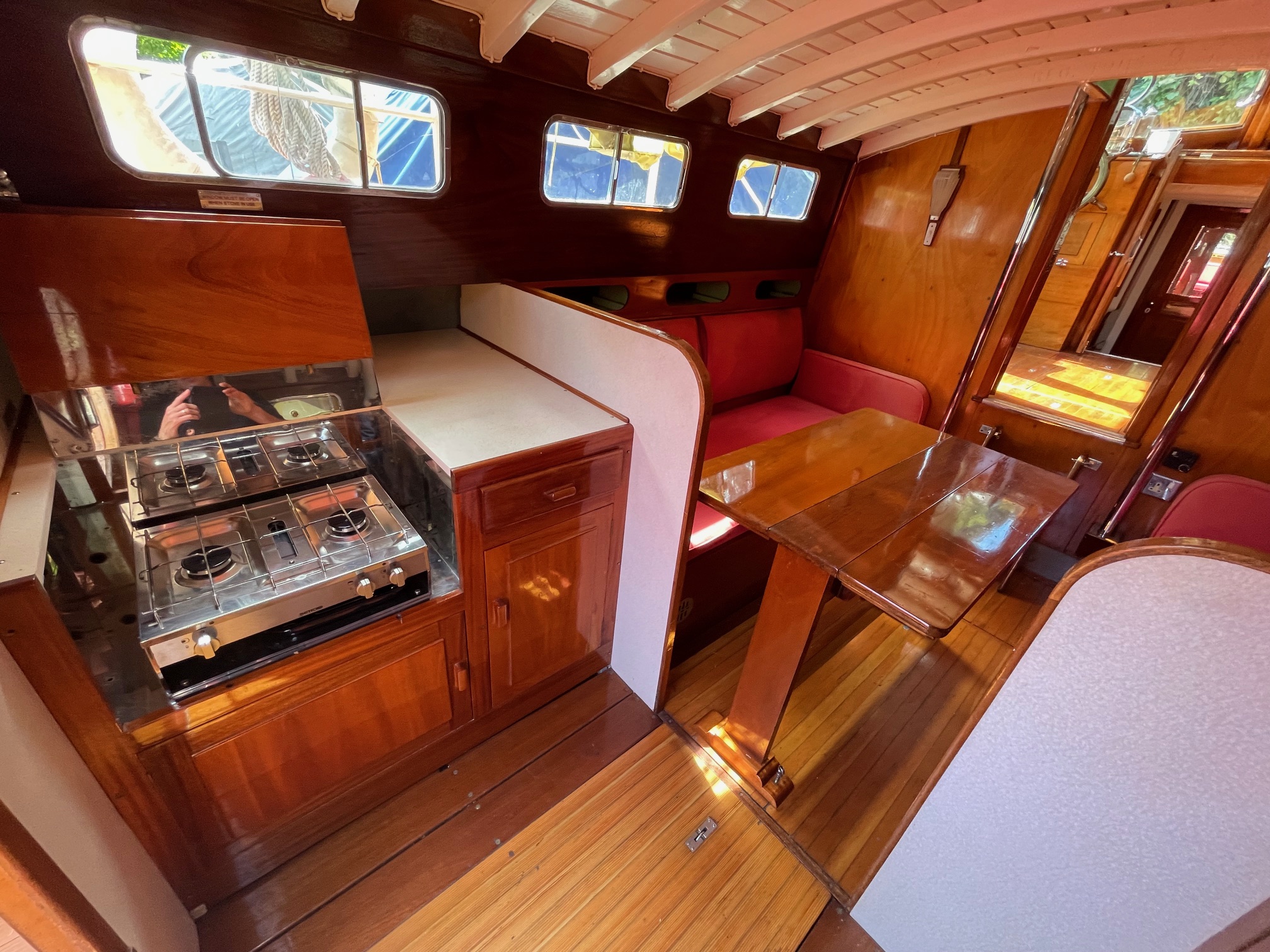 Osborne cruiser for sale, galley area