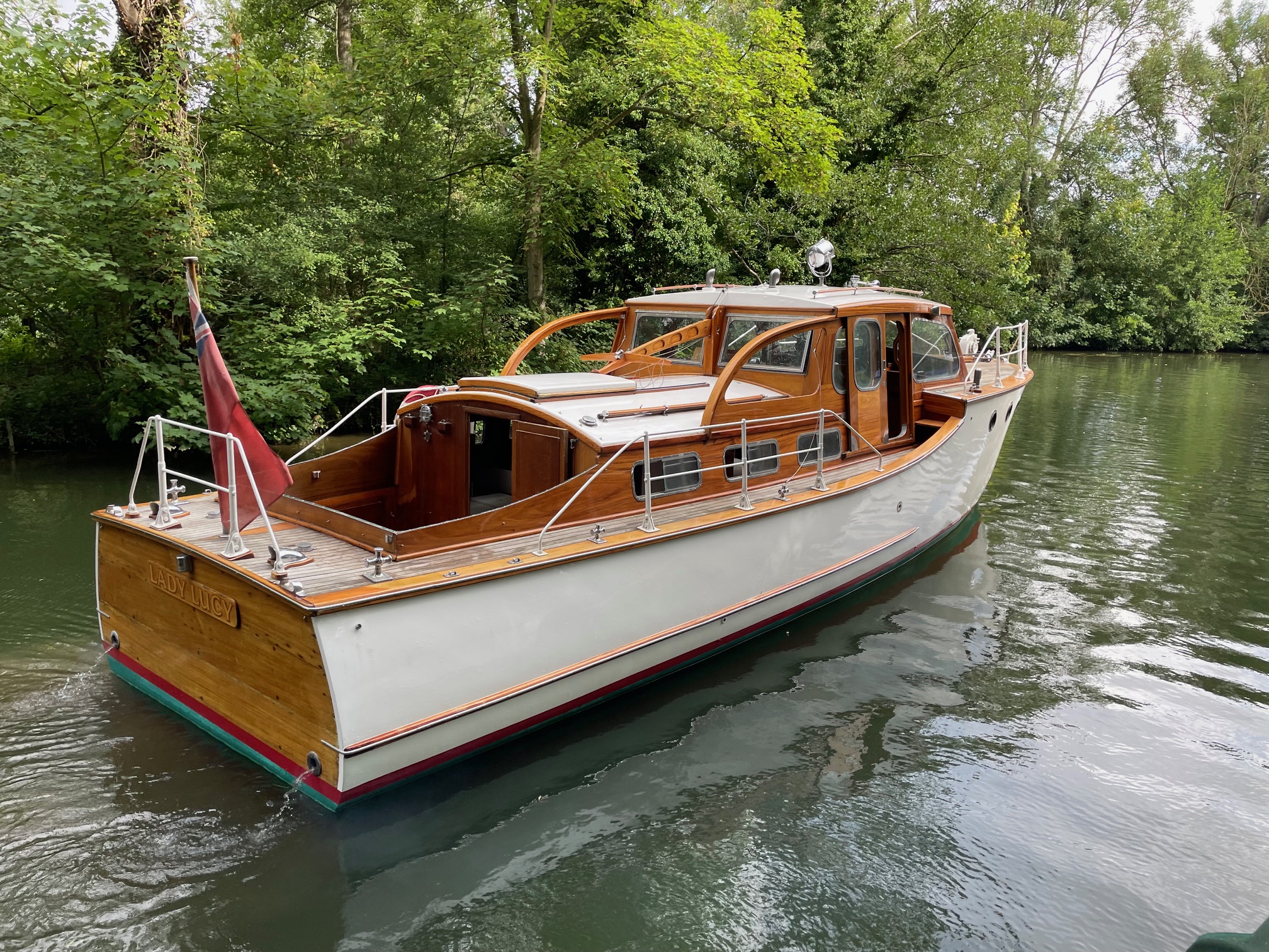 Osborne cruiser for sale, side view from stern looking forward